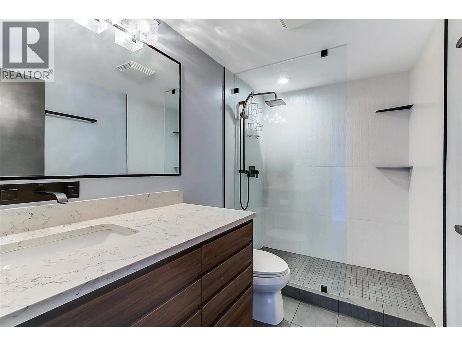 1160 Bernard Avenue Unit# 1209