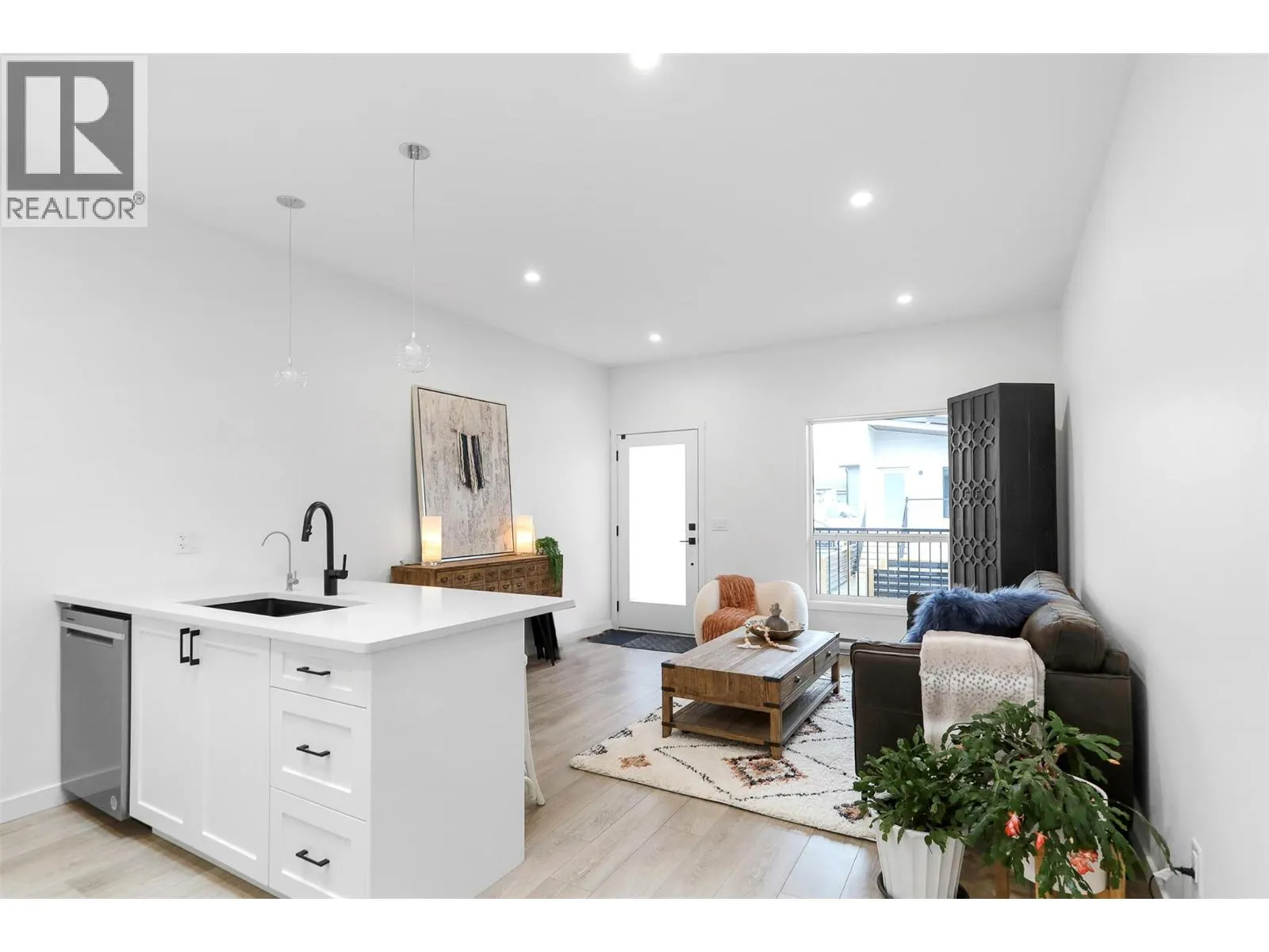 12204 Westside Road Unit# 207D