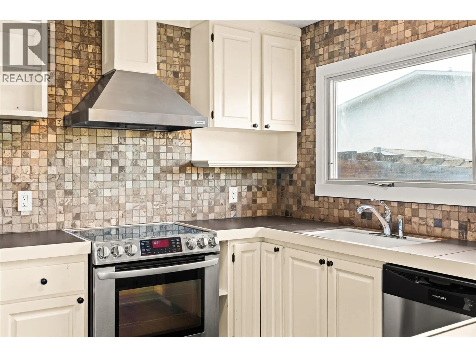 1603B 45TH Street