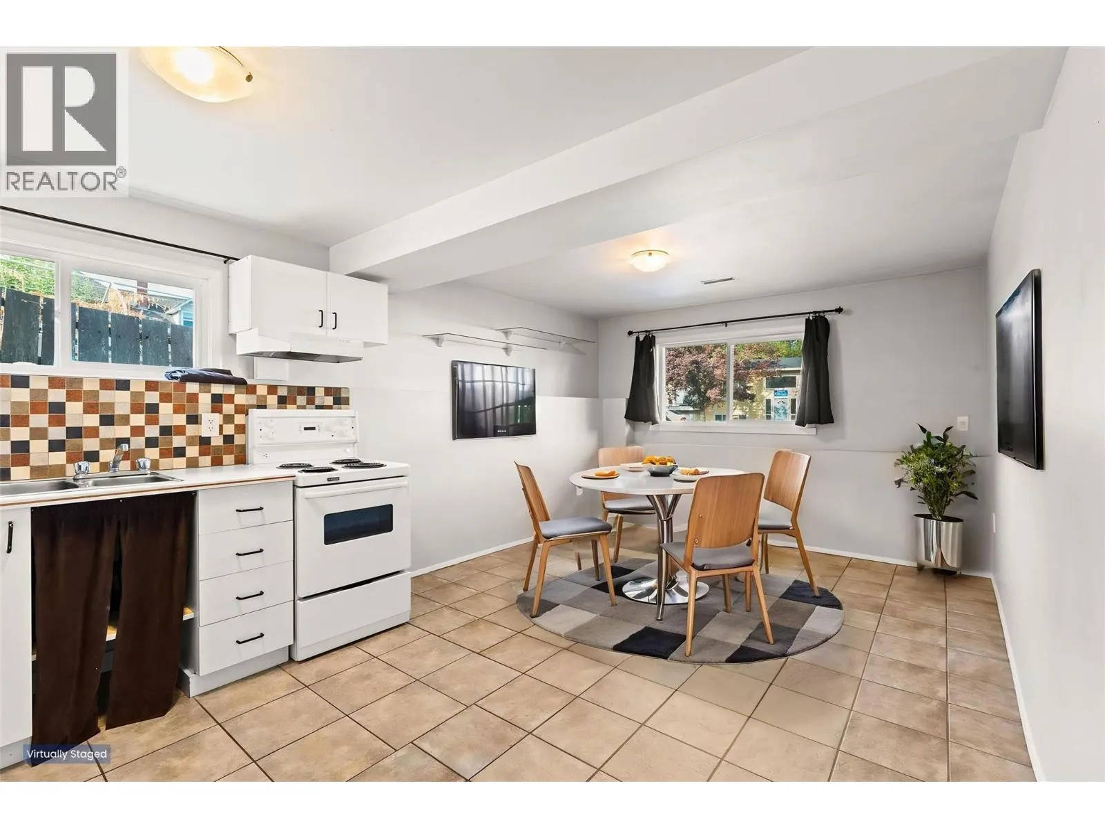 1603B 45TH Street