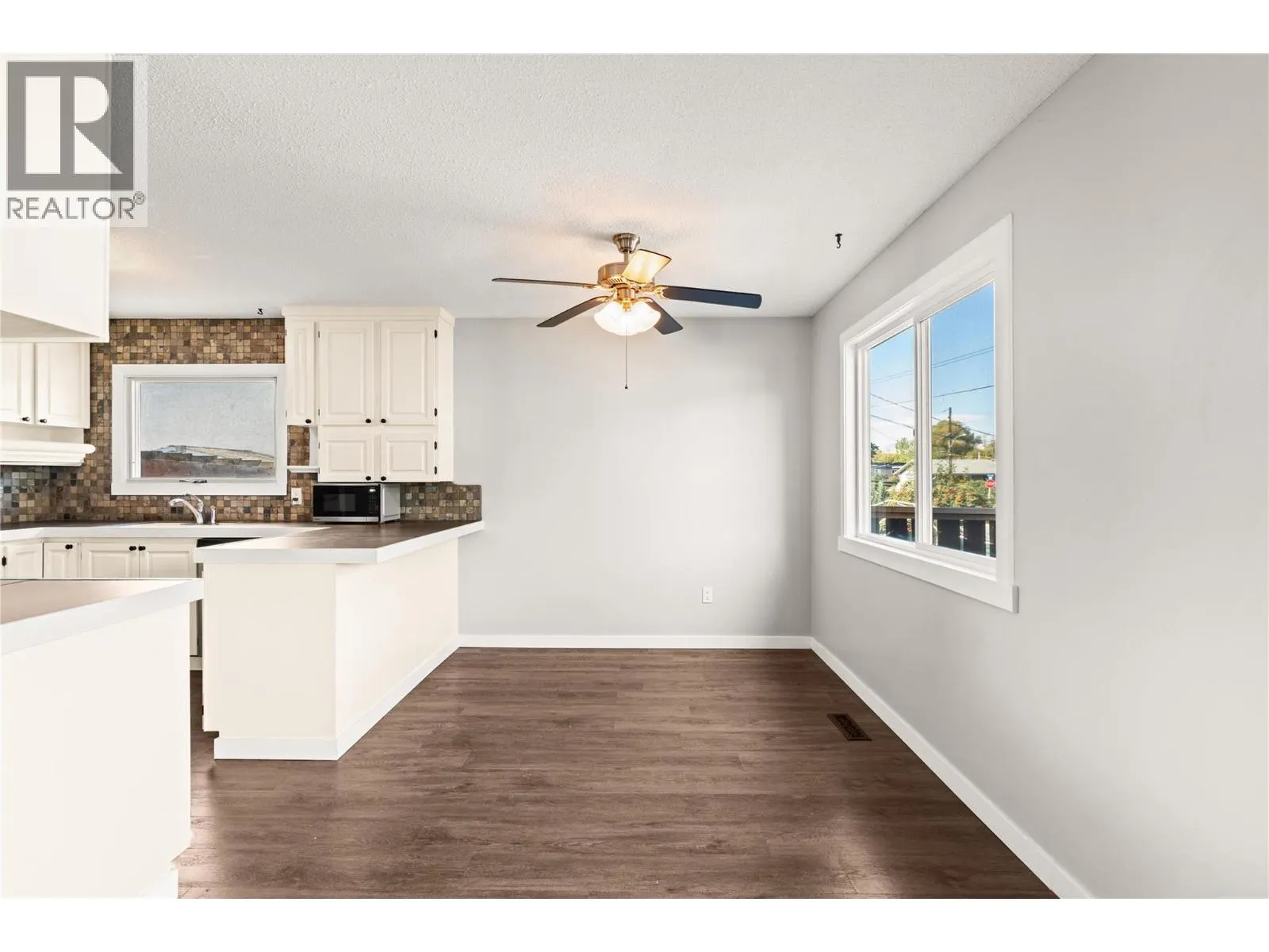 1603B 45TH Street