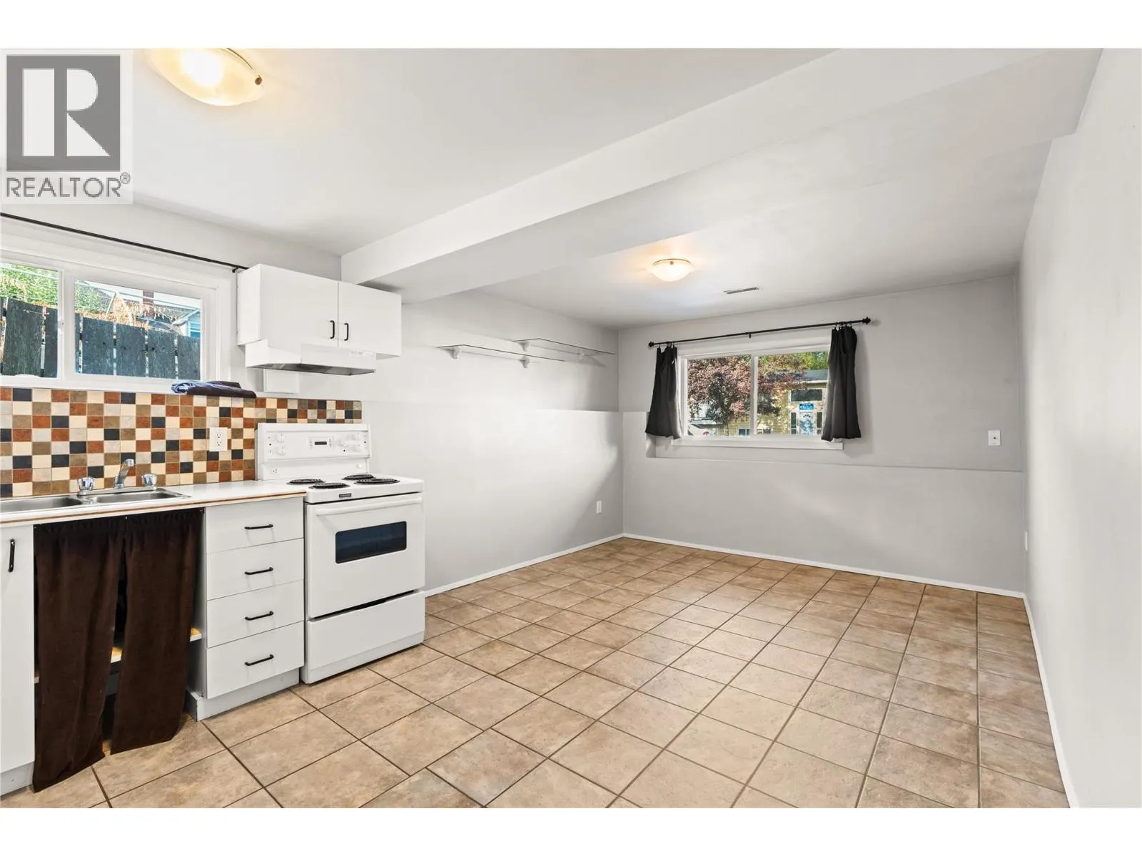 1603B 45TH Street