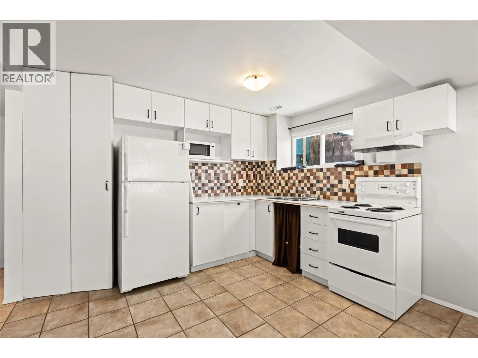 1603B 45TH Street