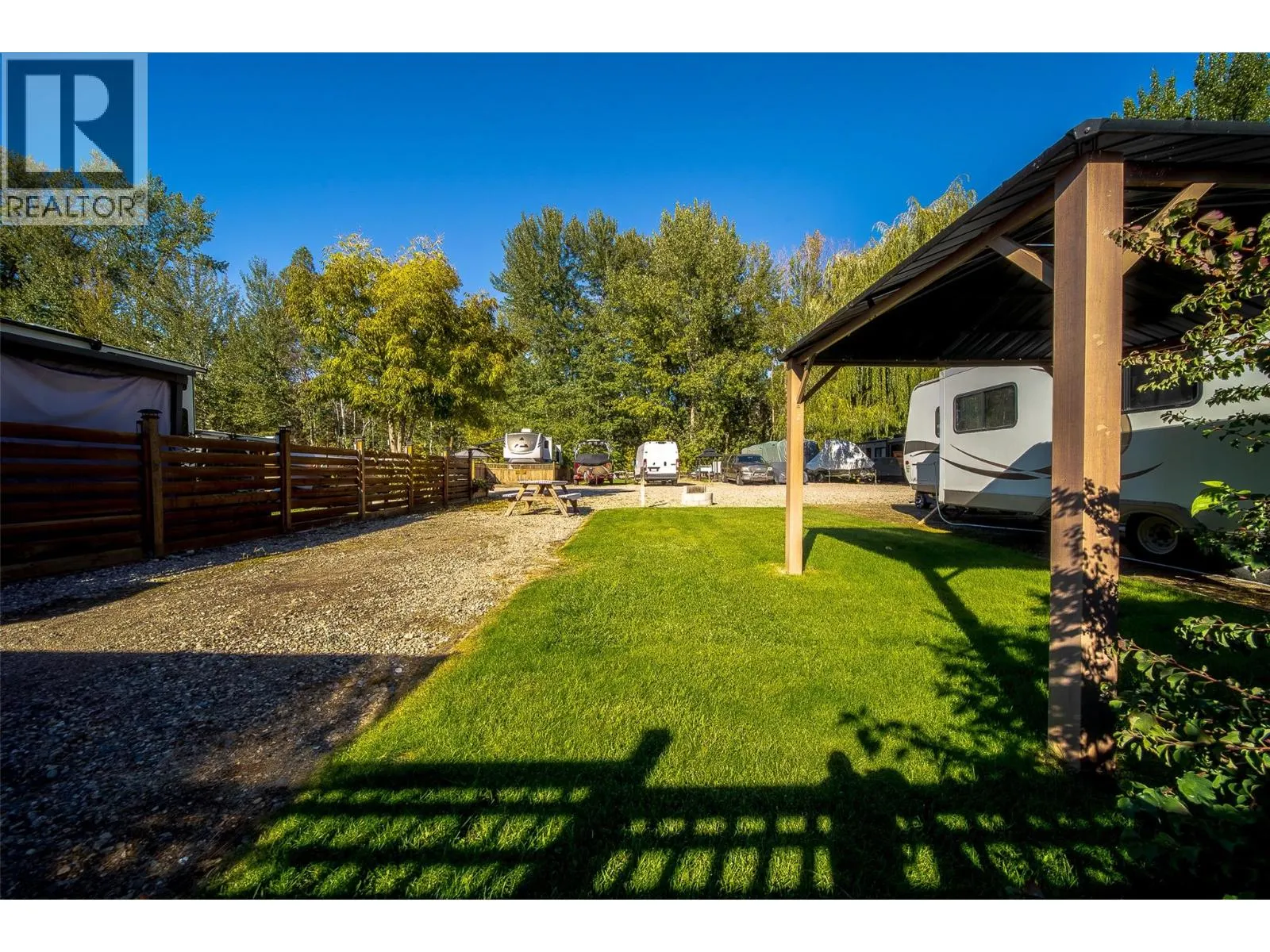46 Cottonwood Drive N