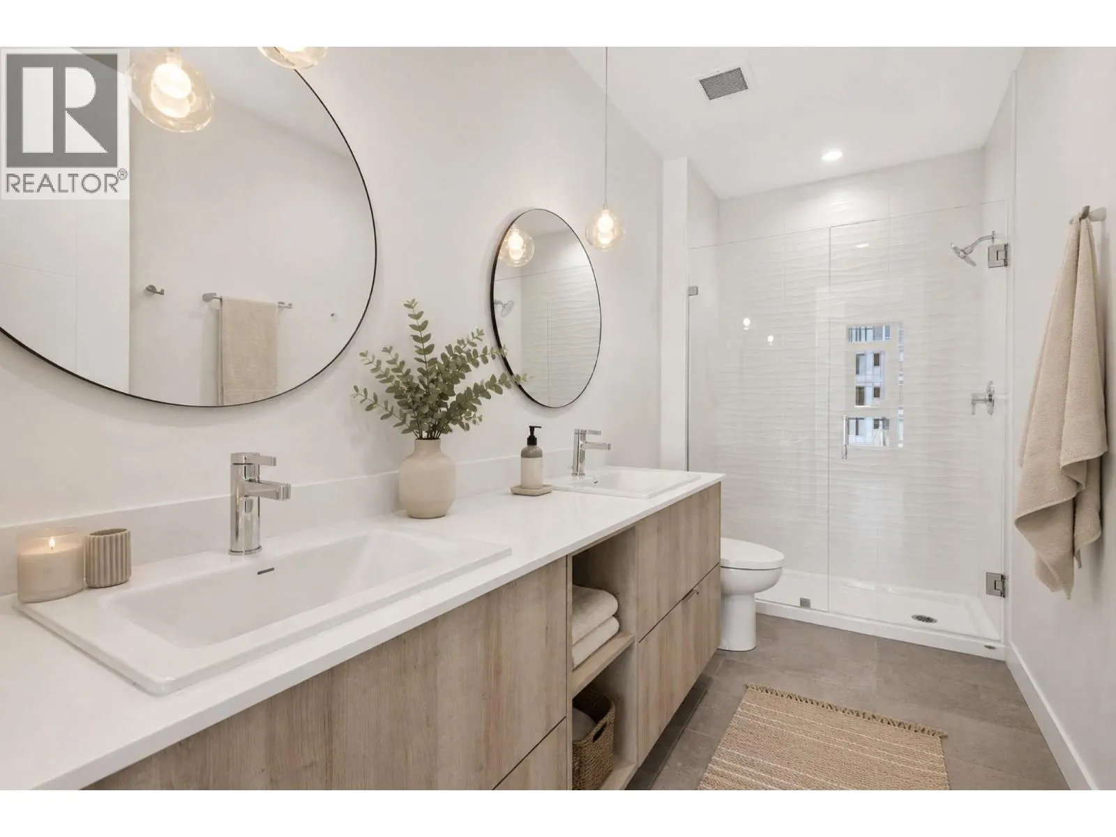 3699 Capozzi Road Unit# PH6