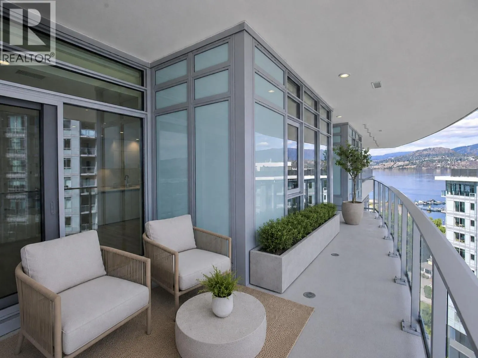 3699 Capozzi Road Unit# PH6
