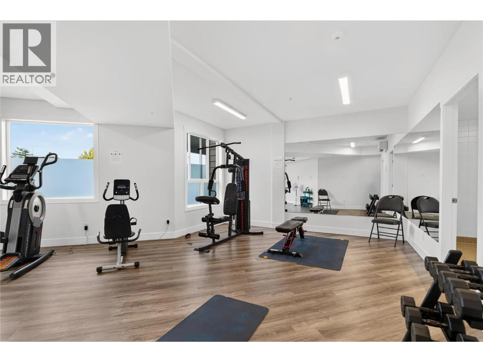 3090 Burtch Road Unit# 103