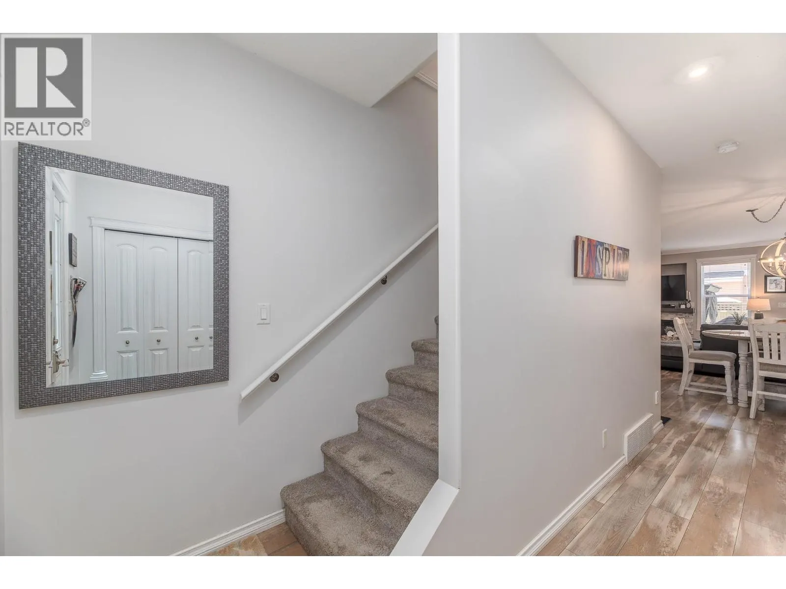 1742 FAIRFORD Drive Unit# 106