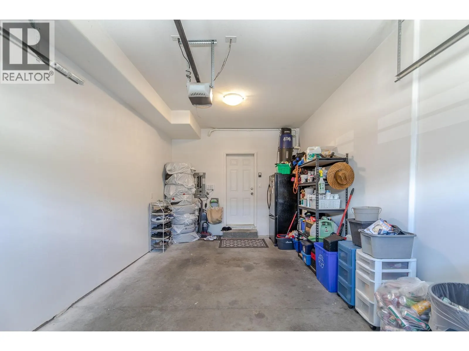 1742 FAIRFORD Drive Unit# 106