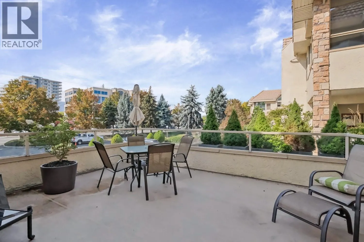 3335 Richter Street Unit# 201