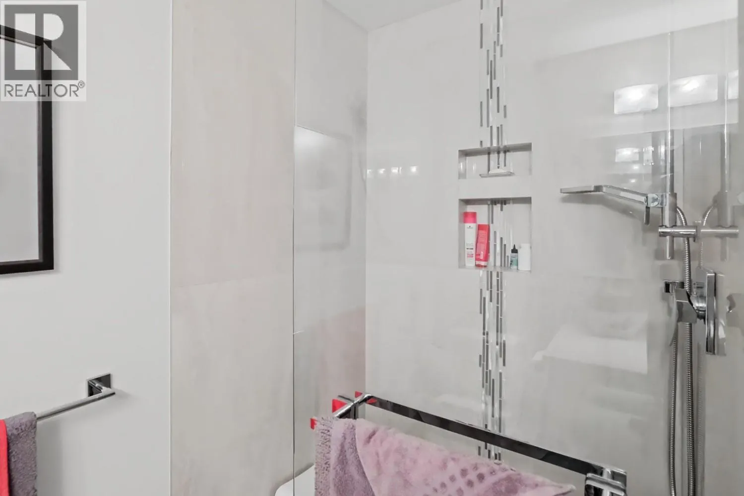 3335 Richter Street Unit# 201