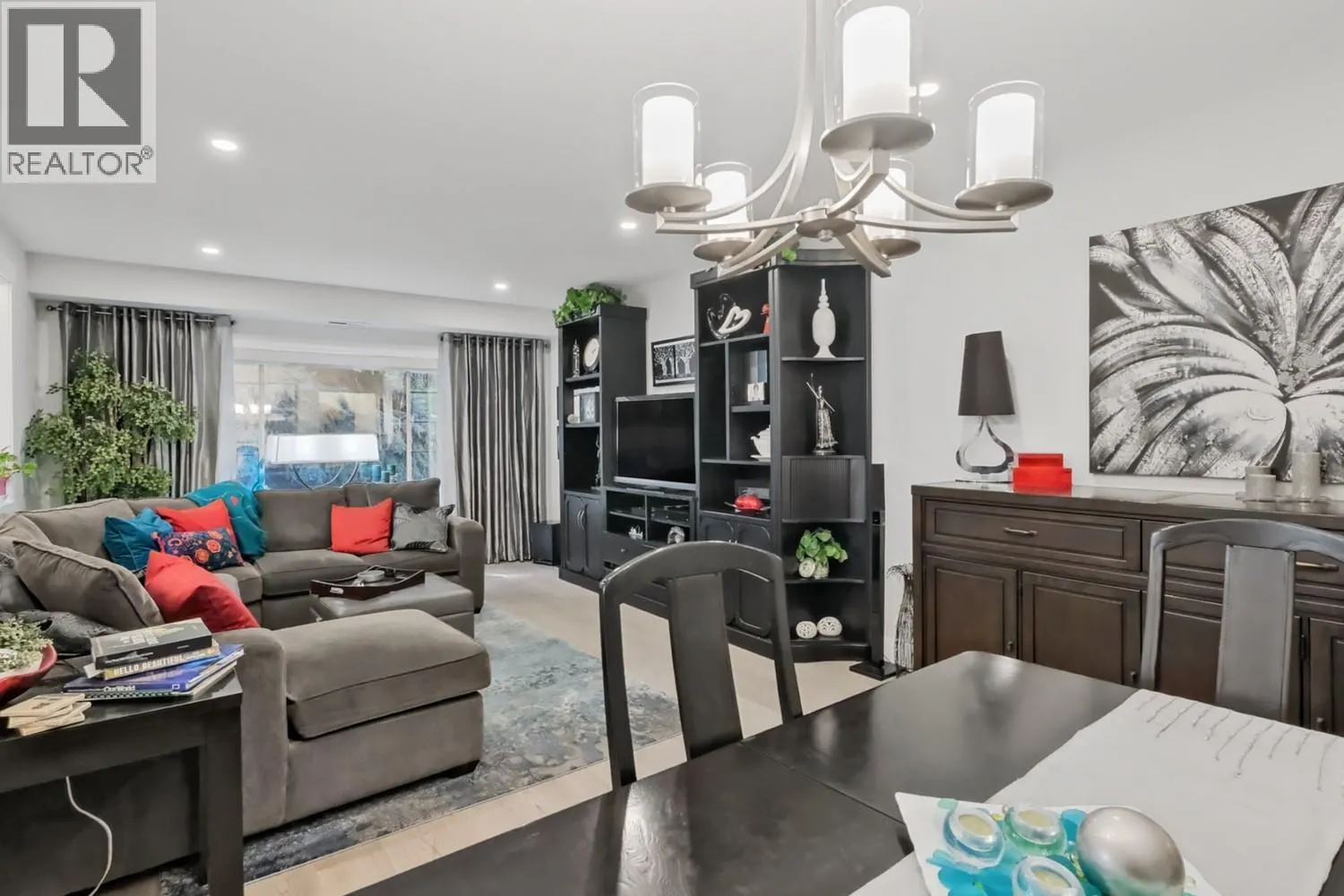3335 Richter Street Unit# 201