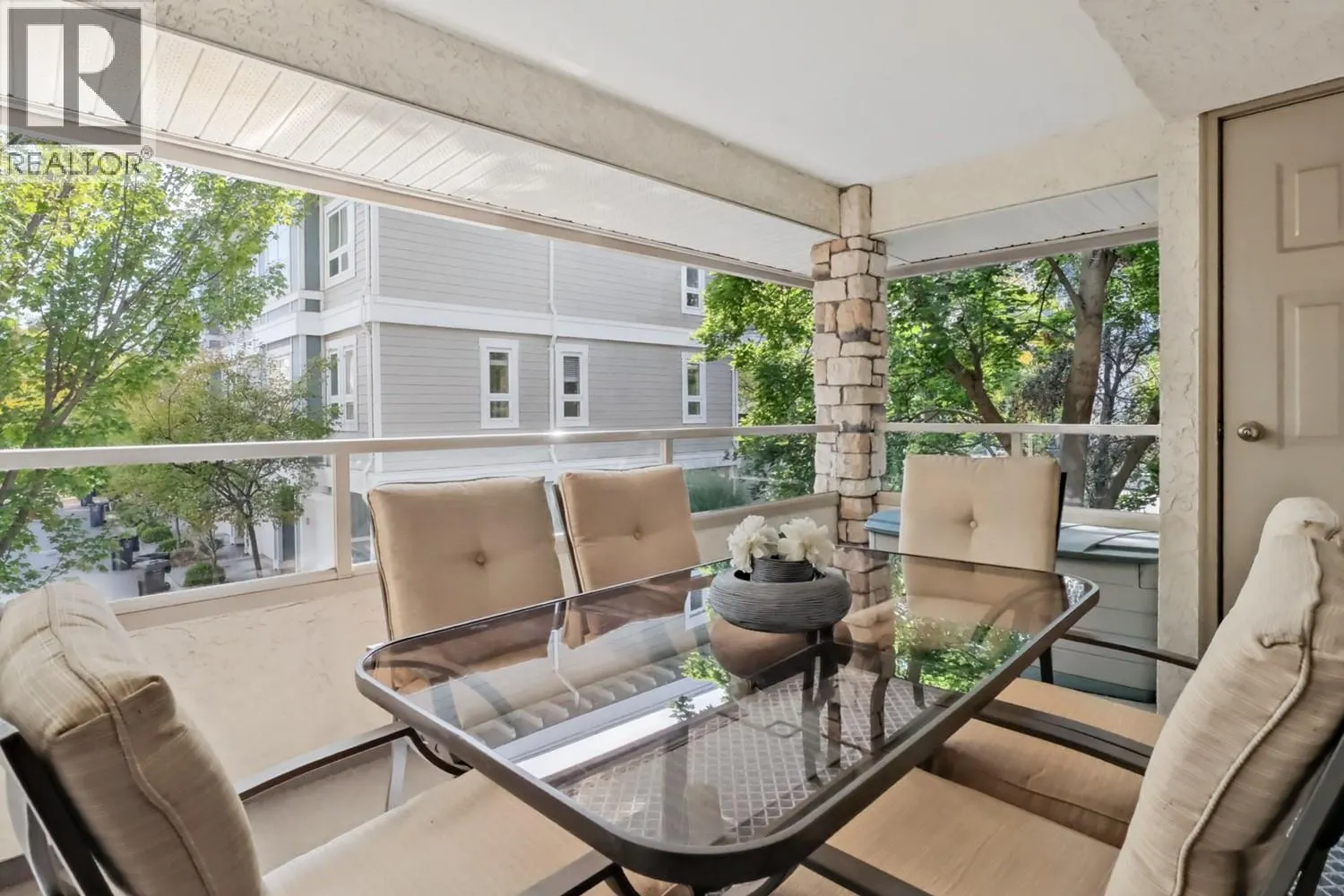 3335 Richter Street Unit# 201