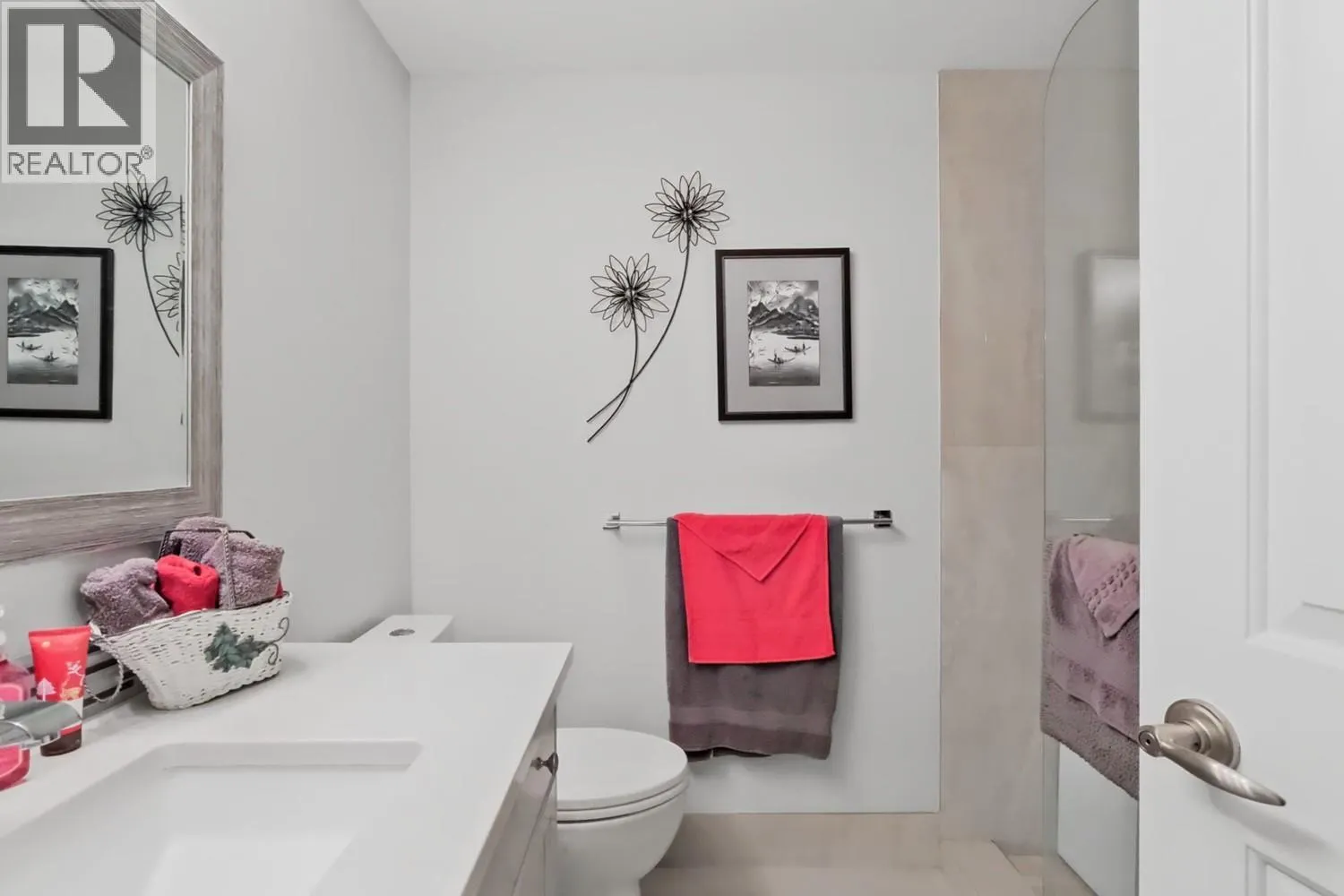 3335 Richter Street Unit# 201