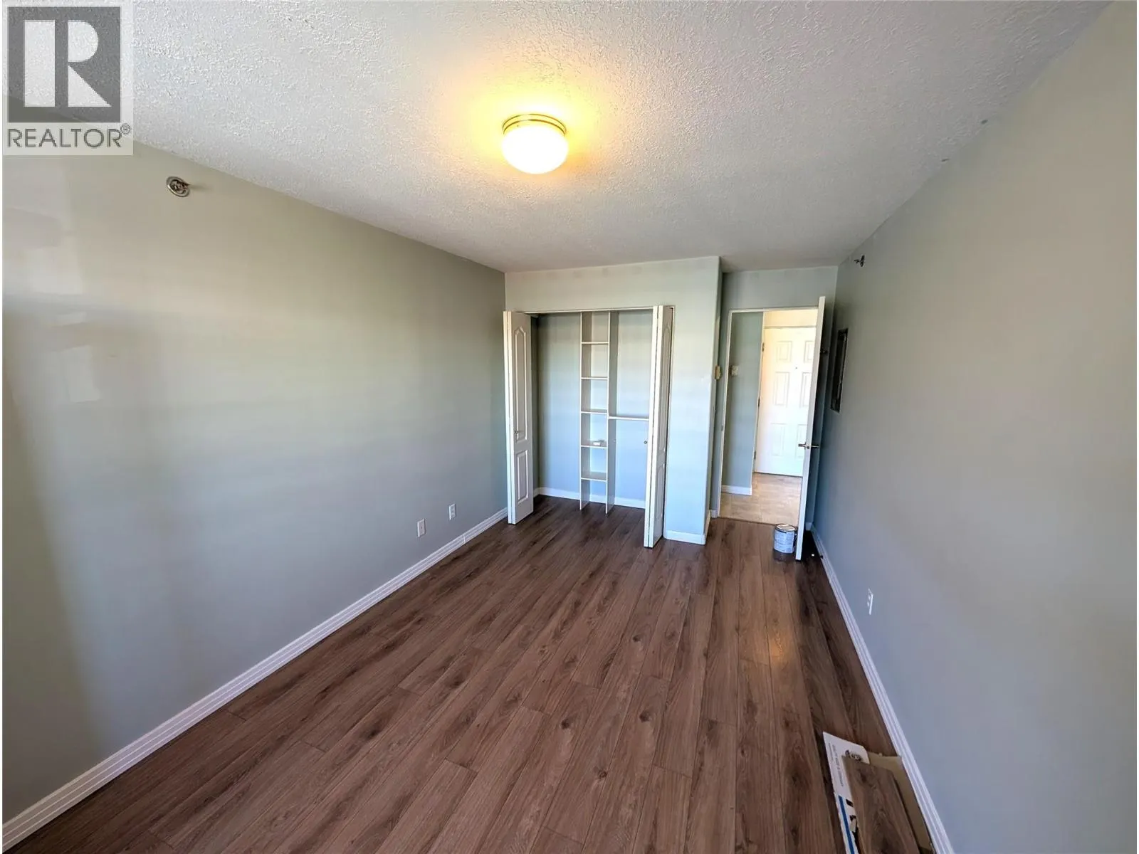 554 SEYMOUR Street Unit# 411
