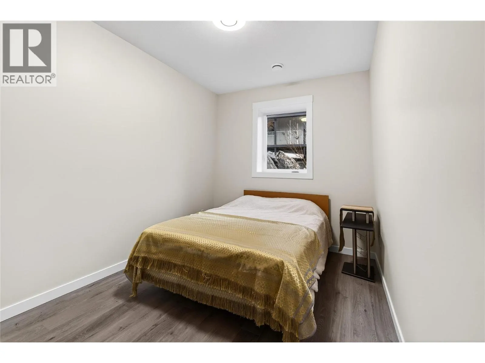 3044 Cedar Drive