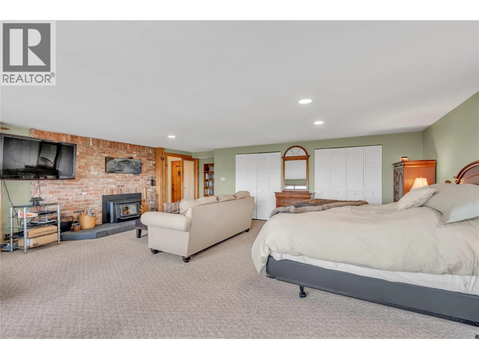 750 Cedar Creek Road