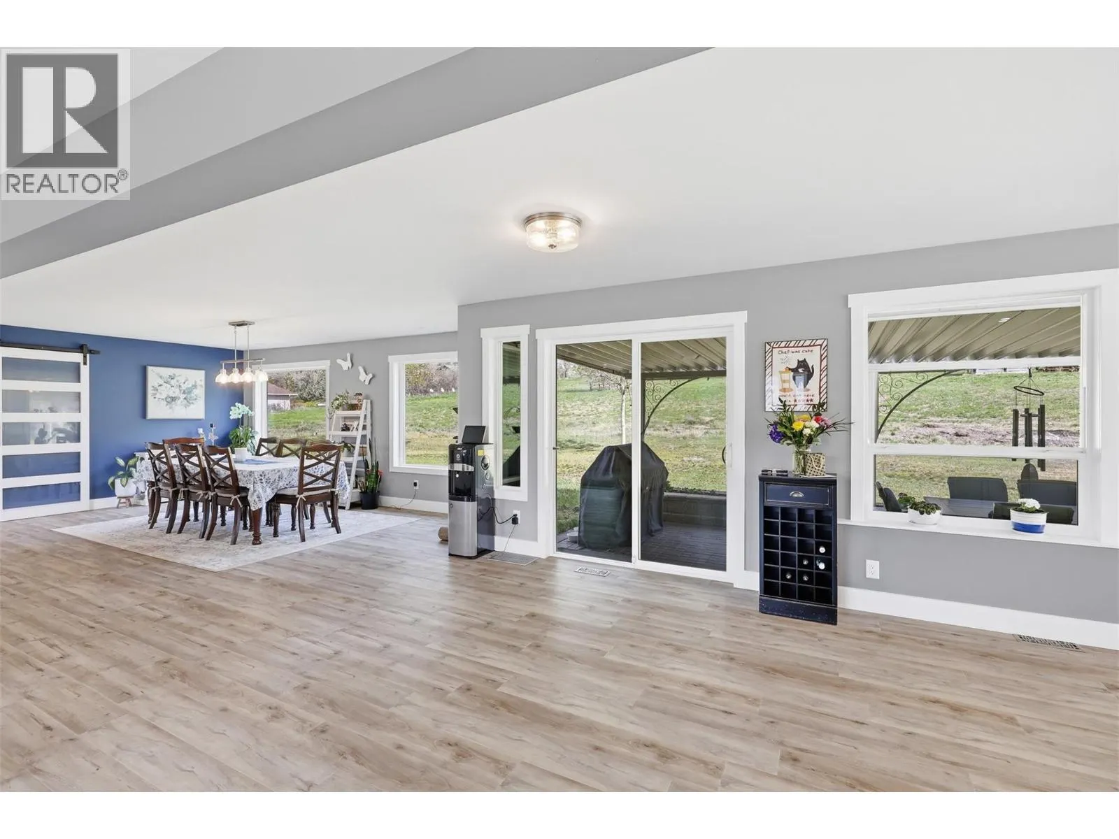 3335 SHUSWAP Road