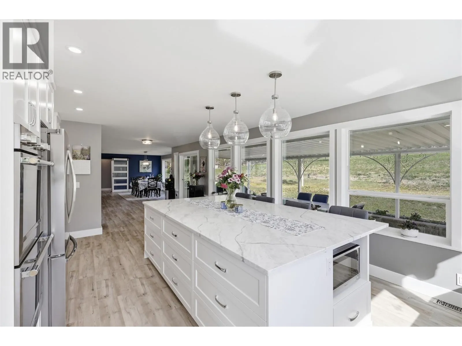 3335 SHUSWAP Road