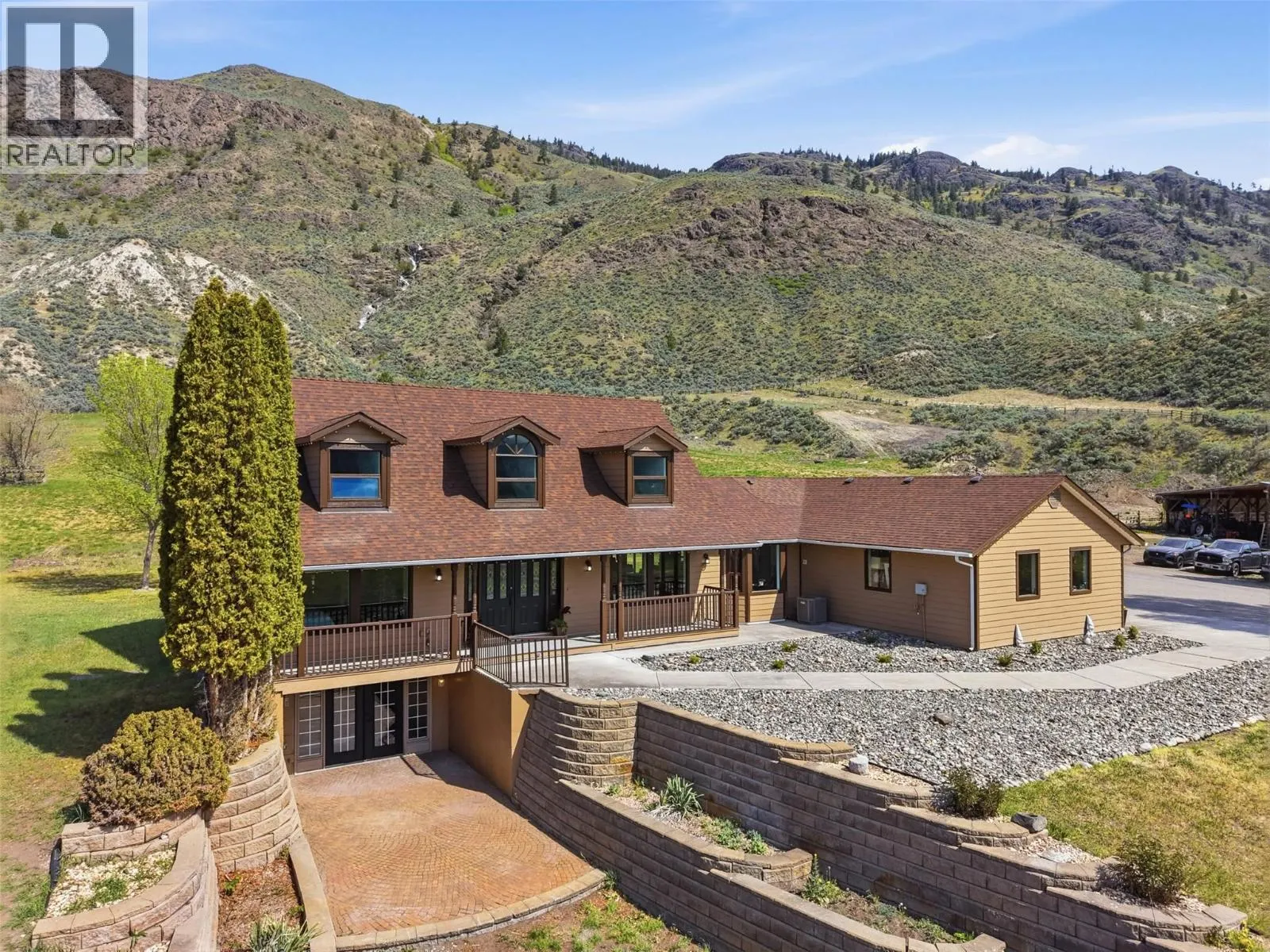3335 SHUSWAP Road