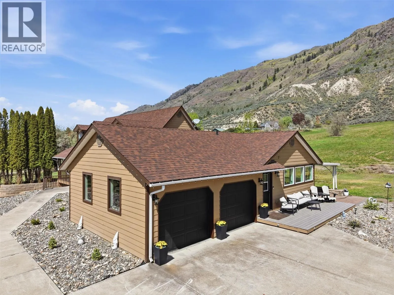 3335 SHUSWAP Road
