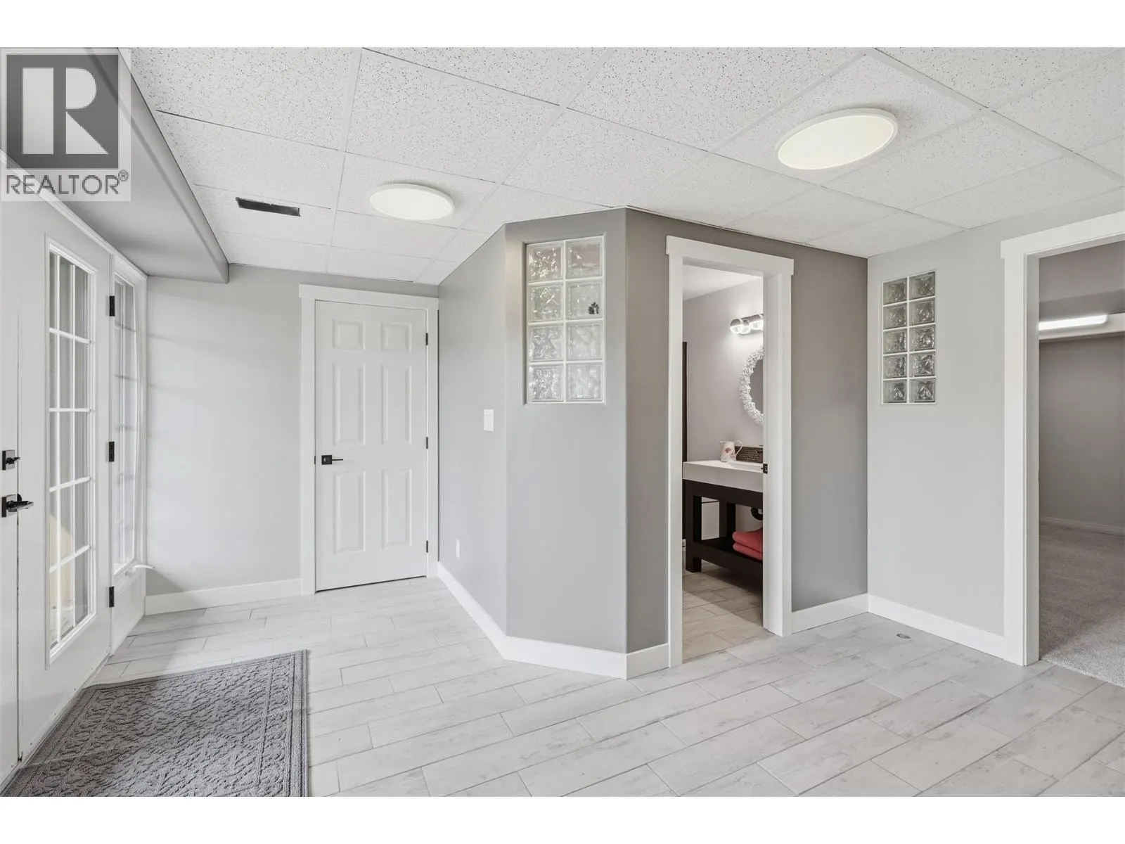 3335 SHUSWAP Road