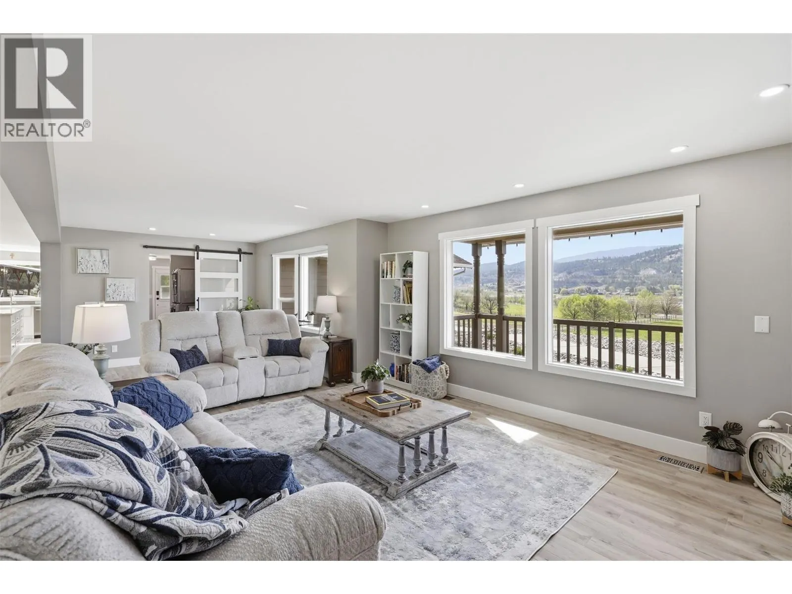 3335 SHUSWAP Road