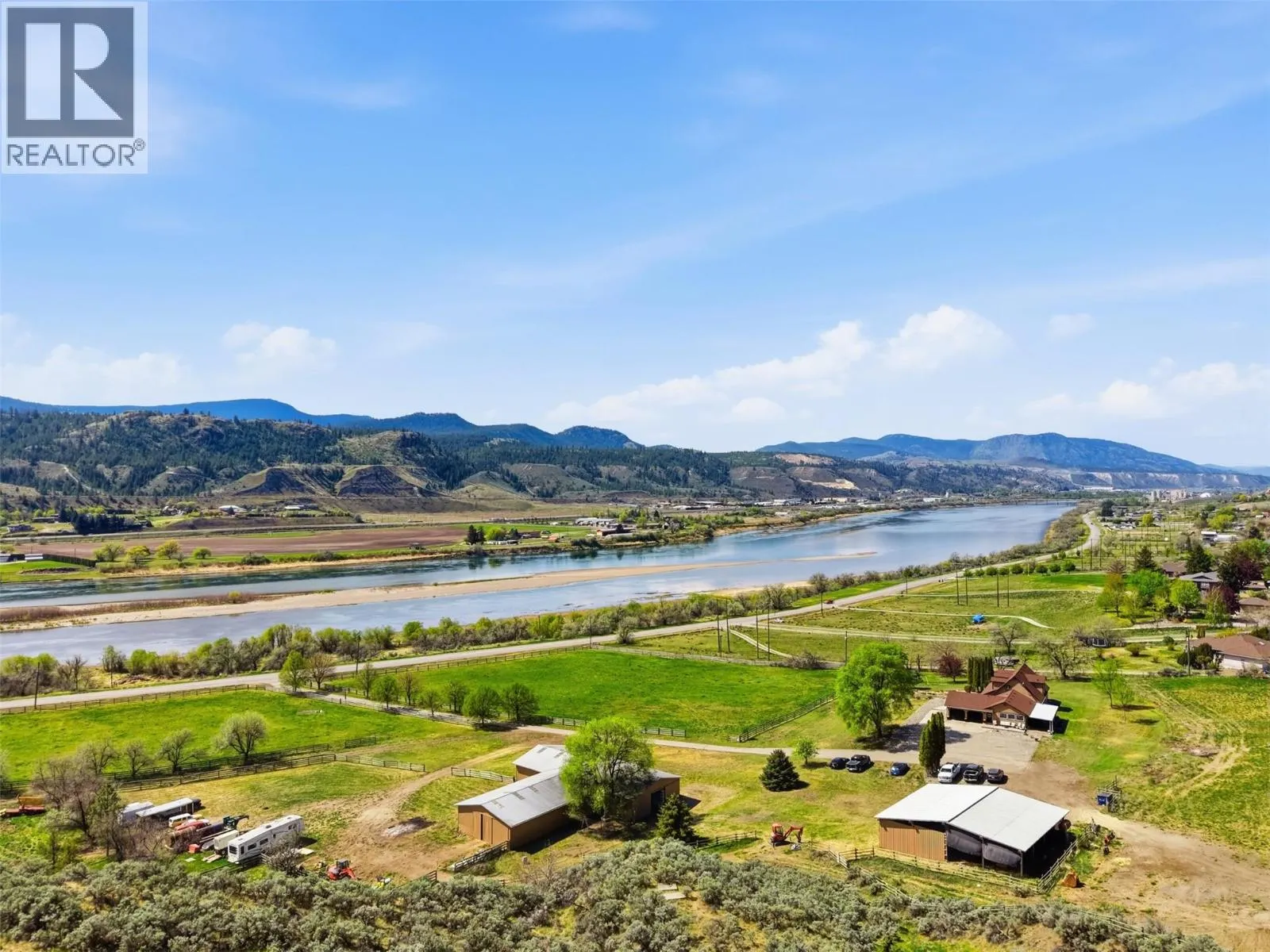 3335 SHUSWAP Road