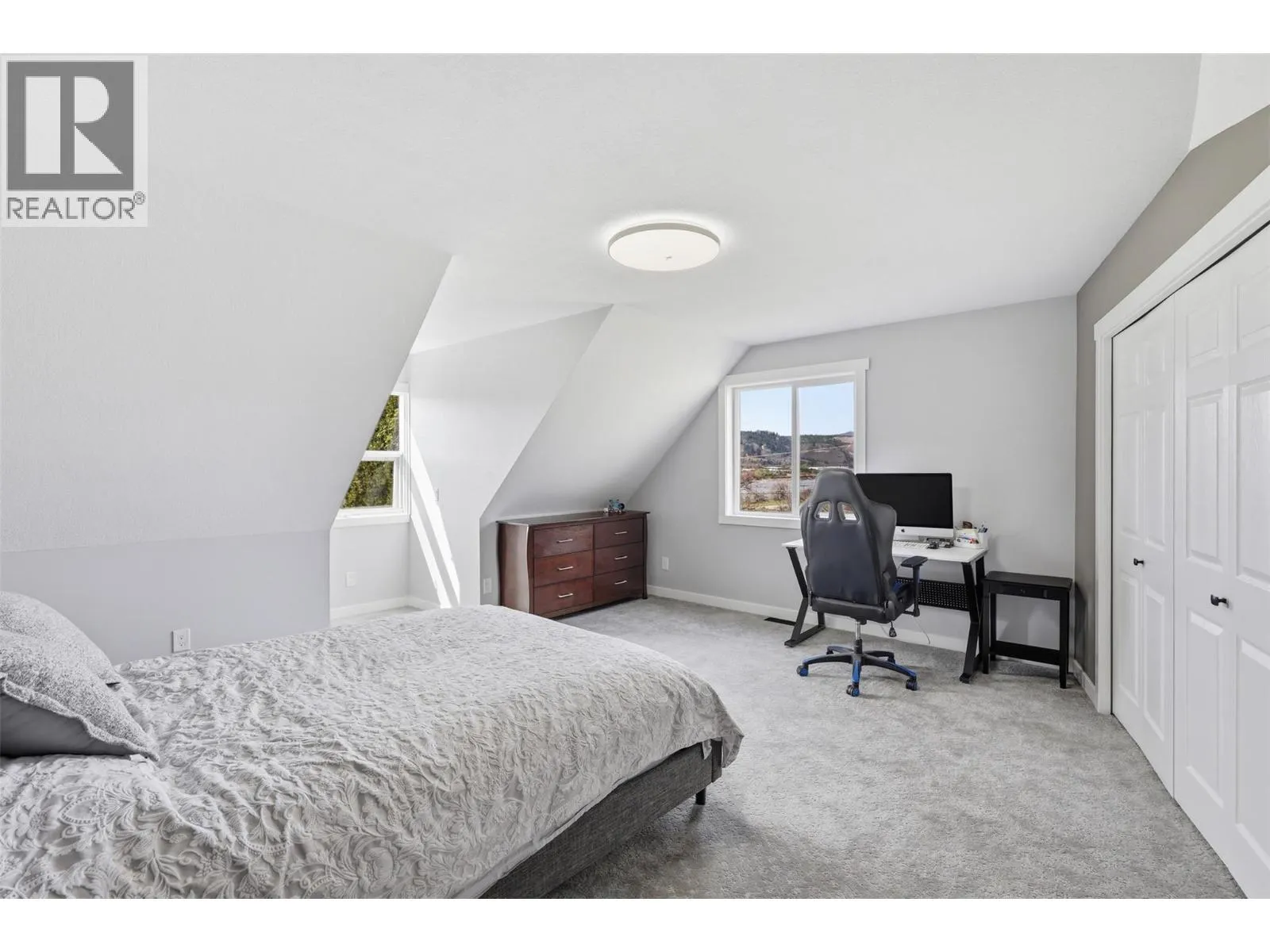 3335 SHUSWAP Road
