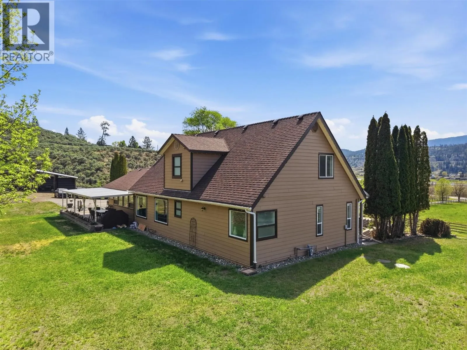 3335 SHUSWAP Road