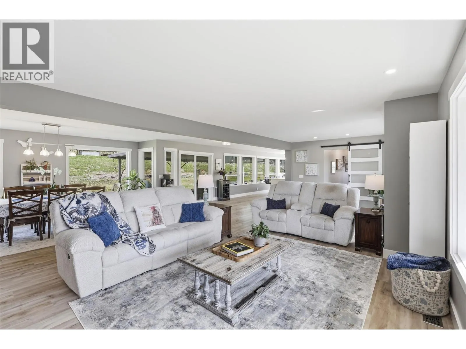 3335 SHUSWAP Road