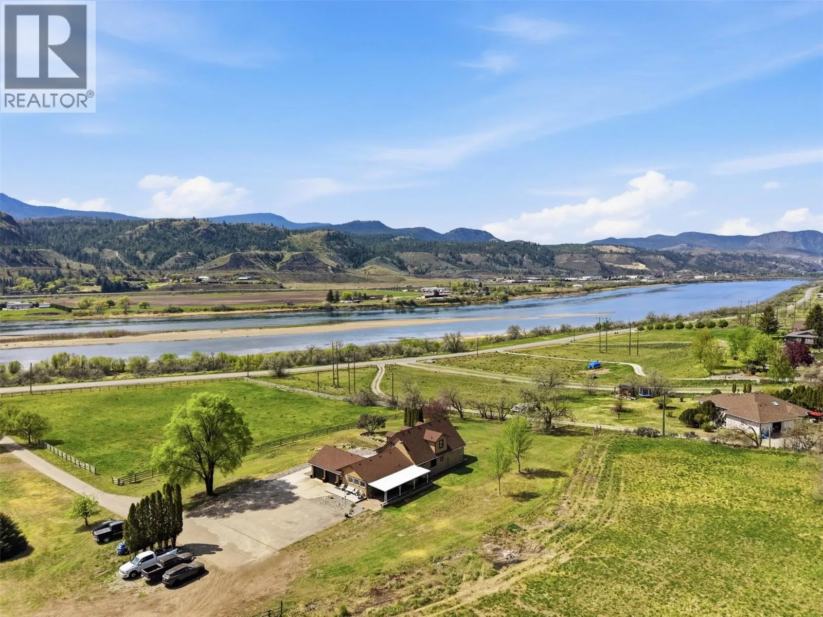 3335 SHUSWAP Road