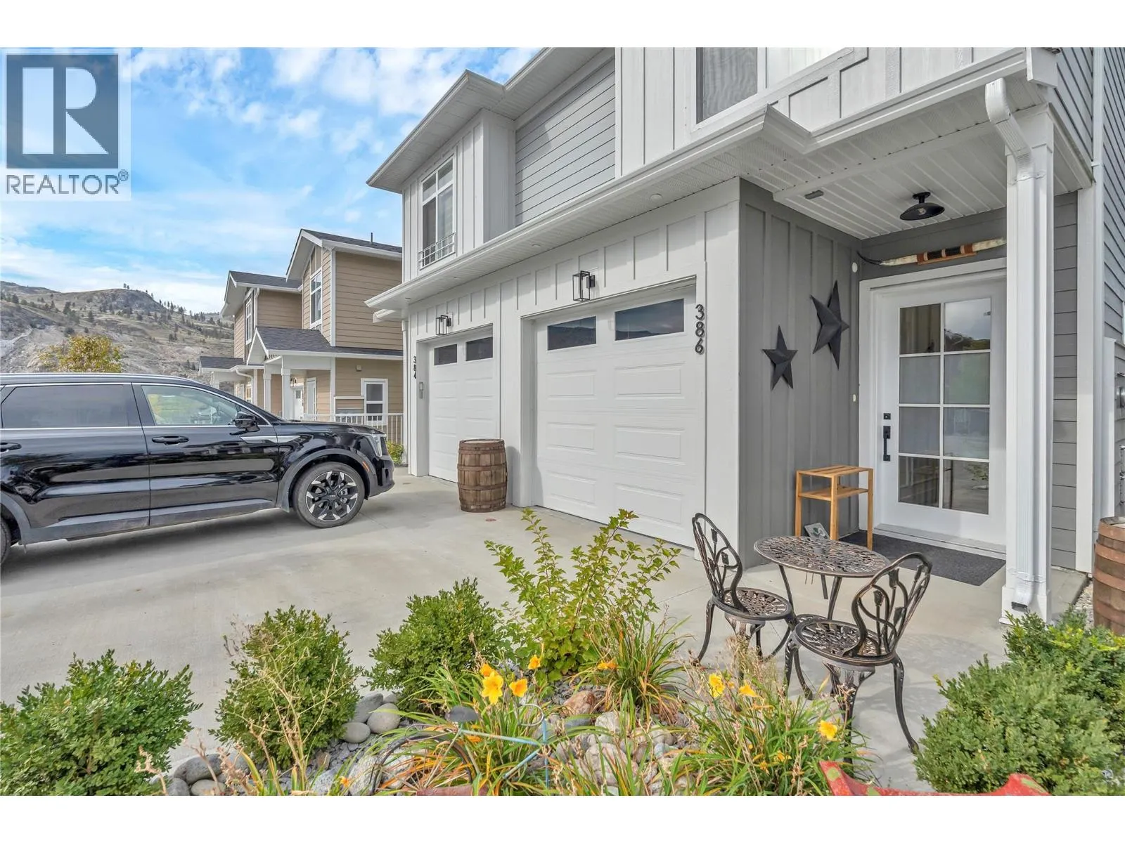 386 Chardonnay Avenue