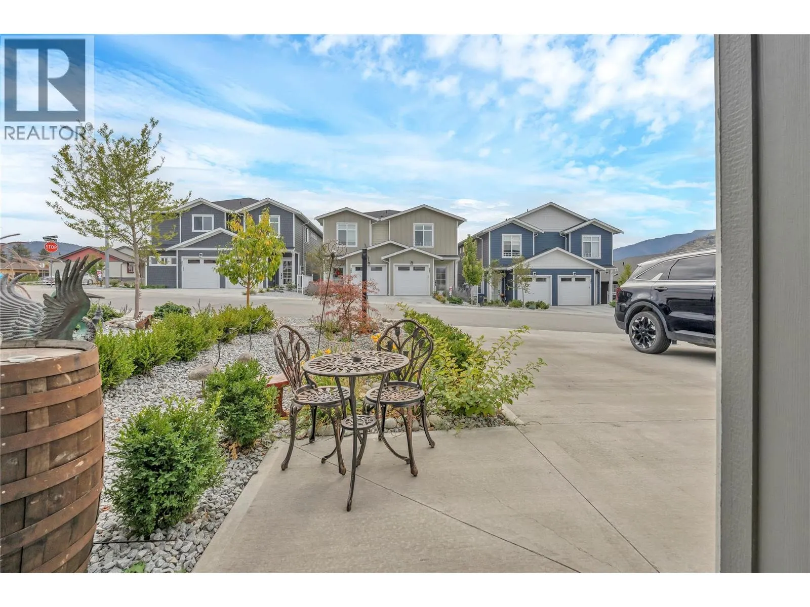 386 Chardonnay Avenue