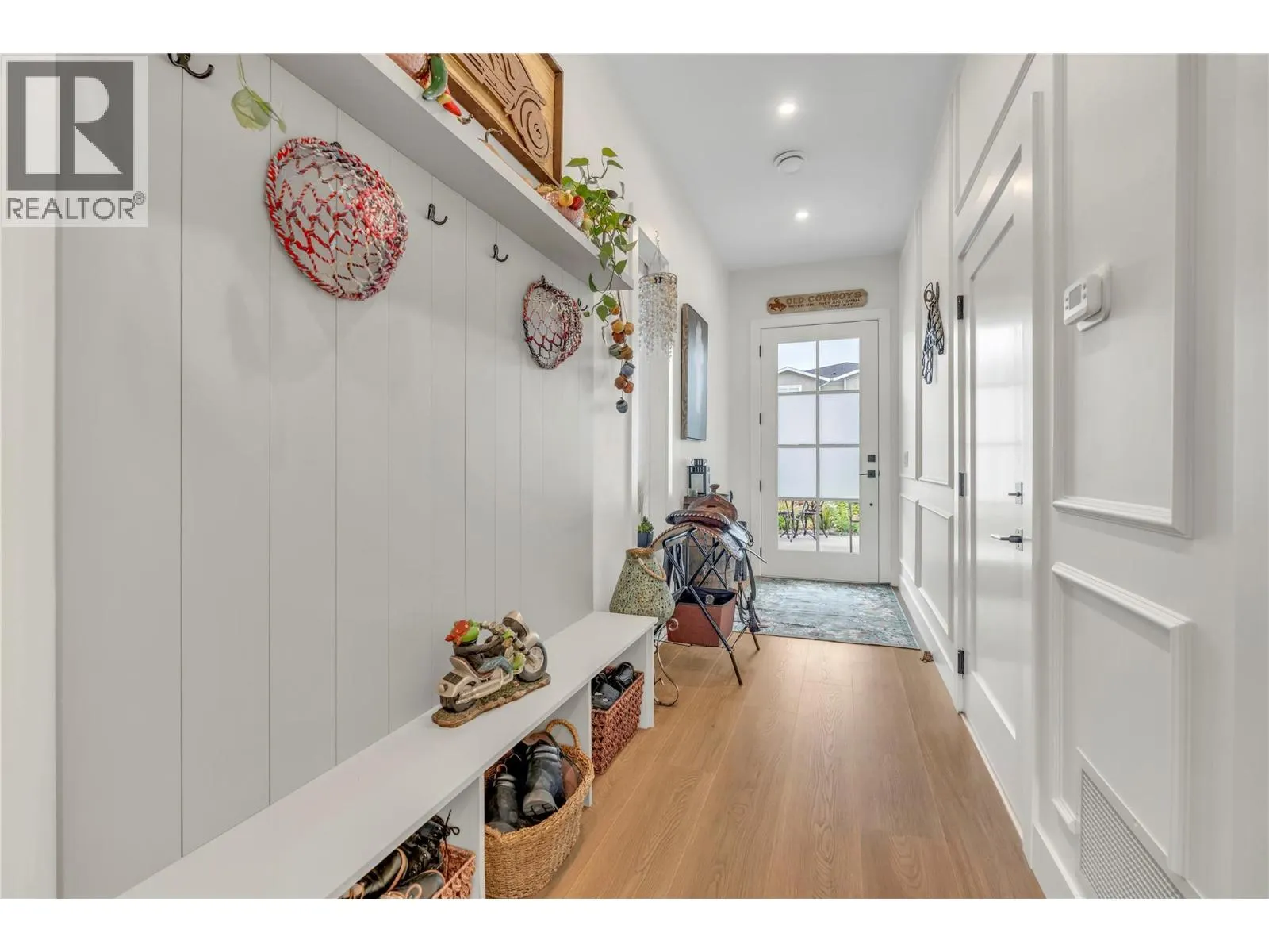 386 Chardonnay Avenue