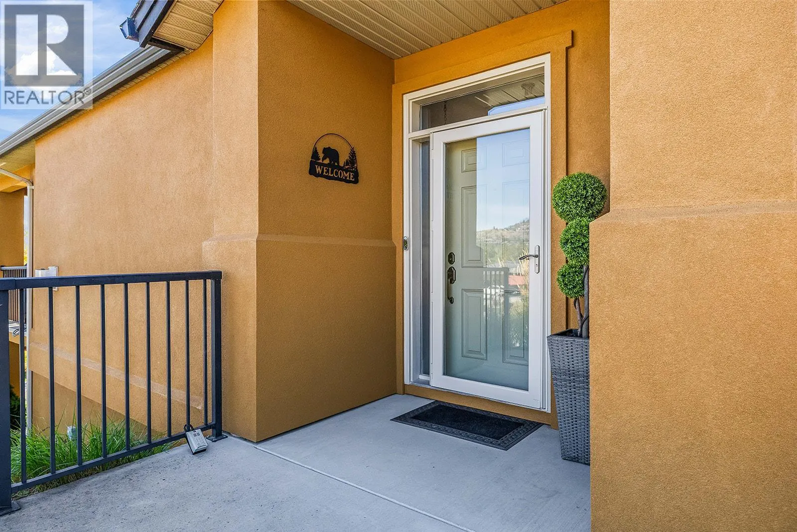 2150 Alvarado Trail