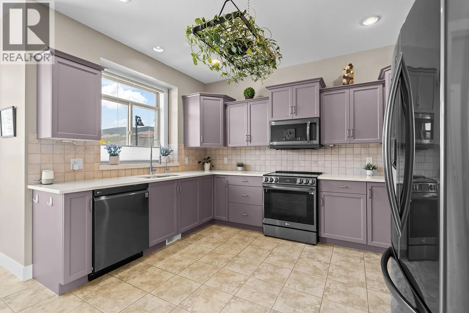 2150 Alvarado Trail