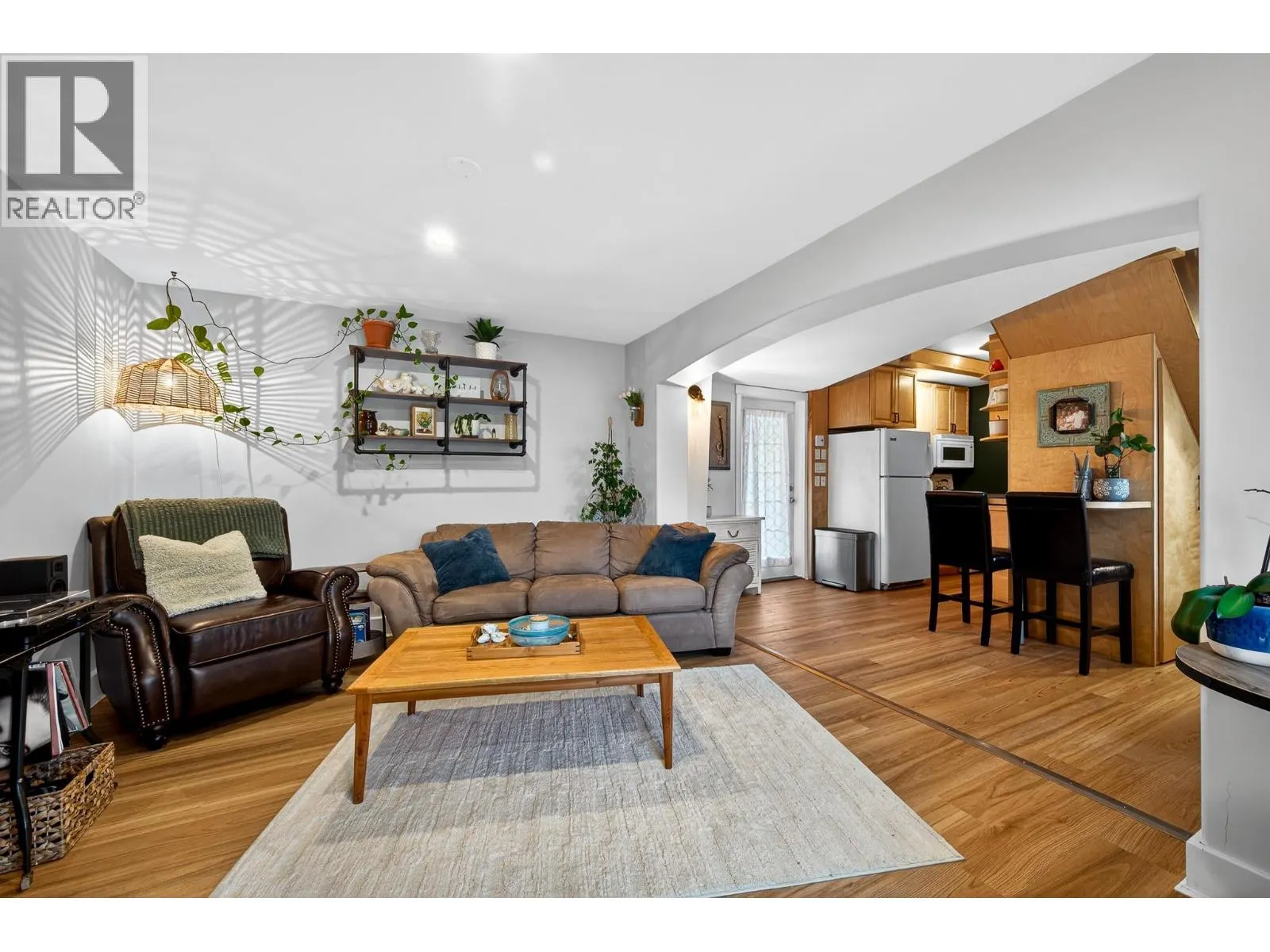 870 MCQUEEN Drive Unit# 114