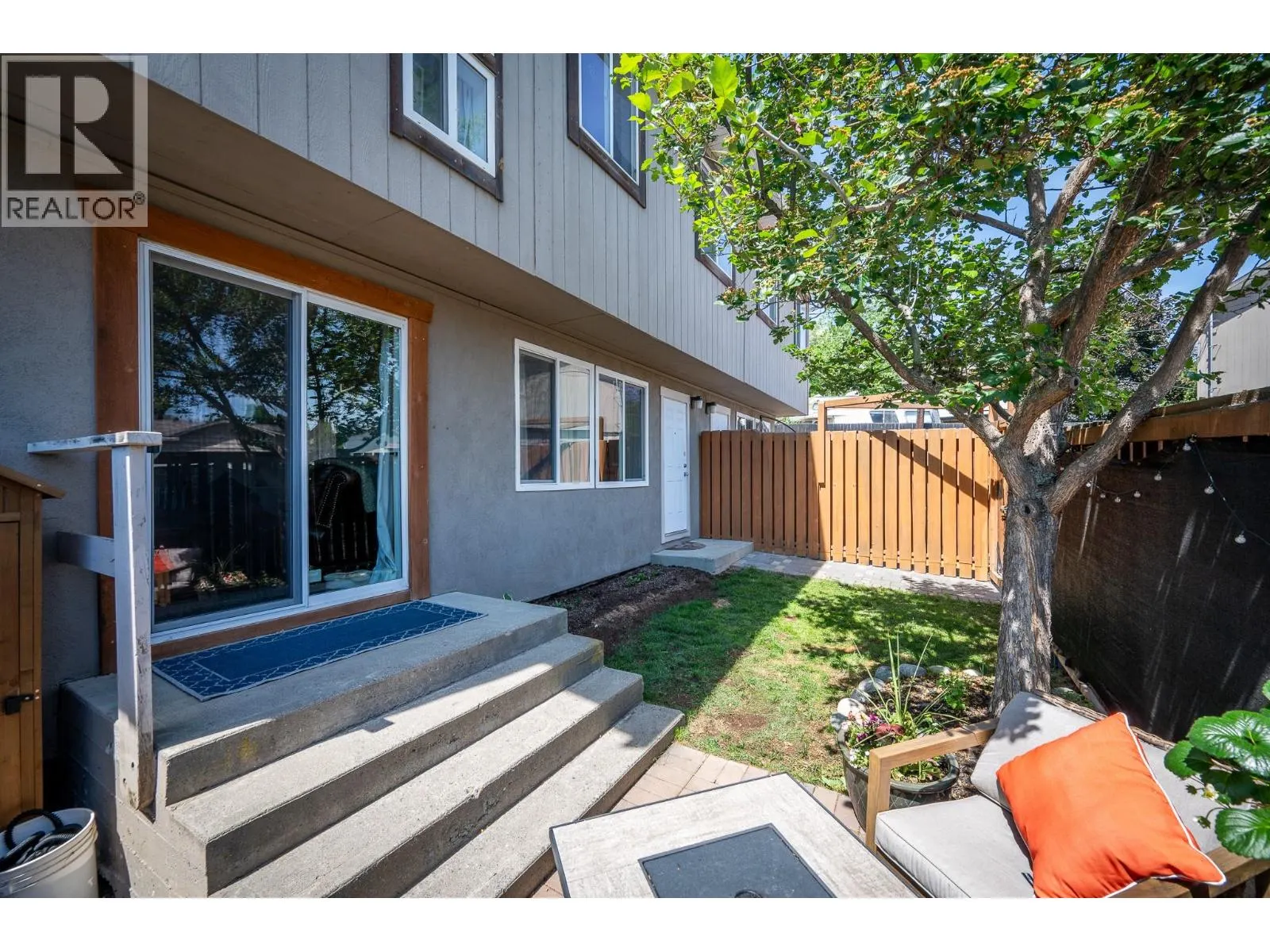 870 MCQUEEN Drive Unit# 114