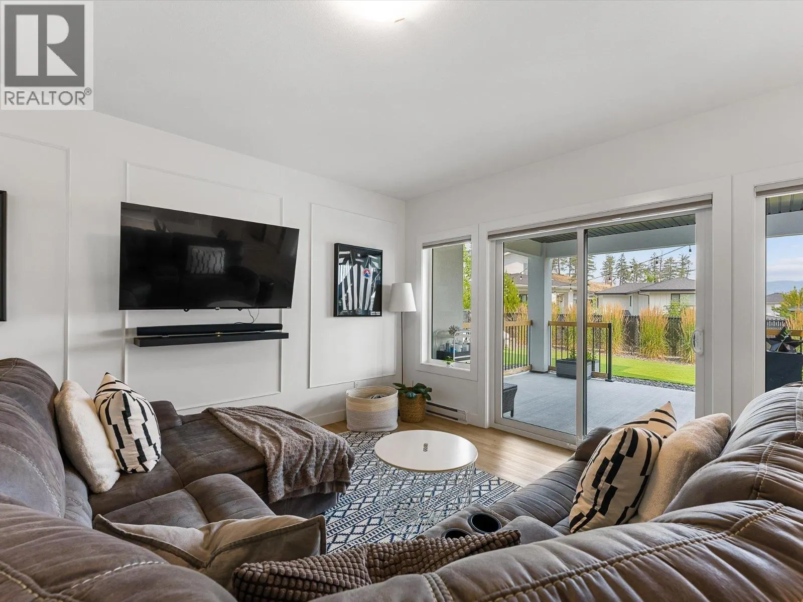 208 Skyland Drive