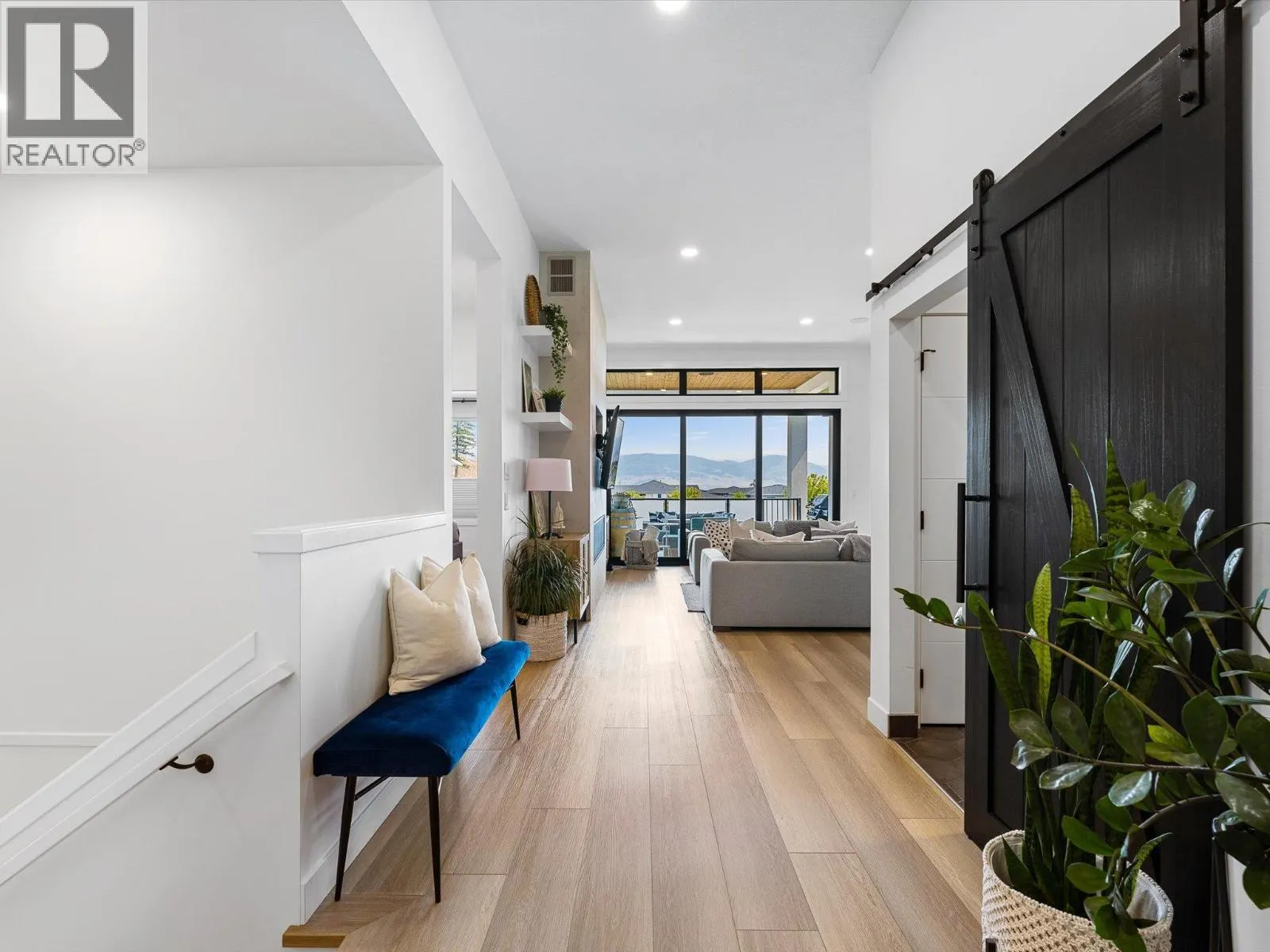 208 Skyland Drive