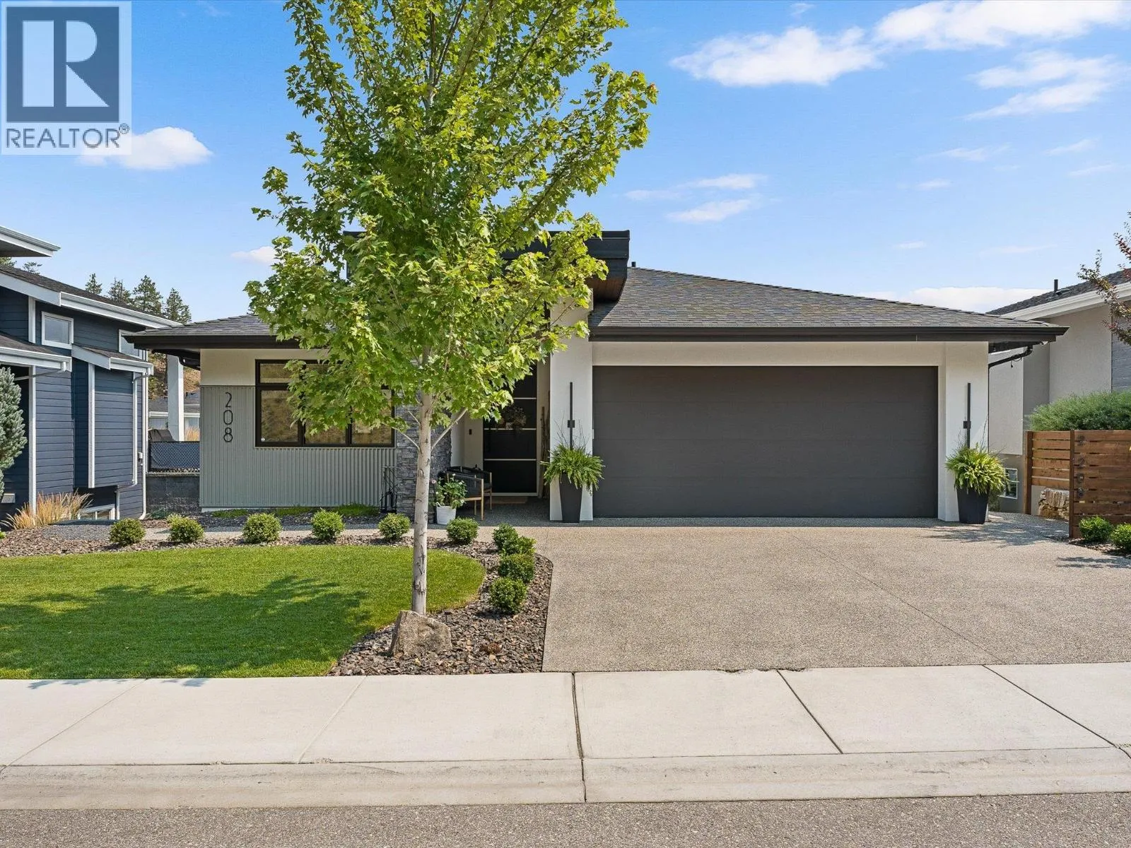 208 Skyland Drive