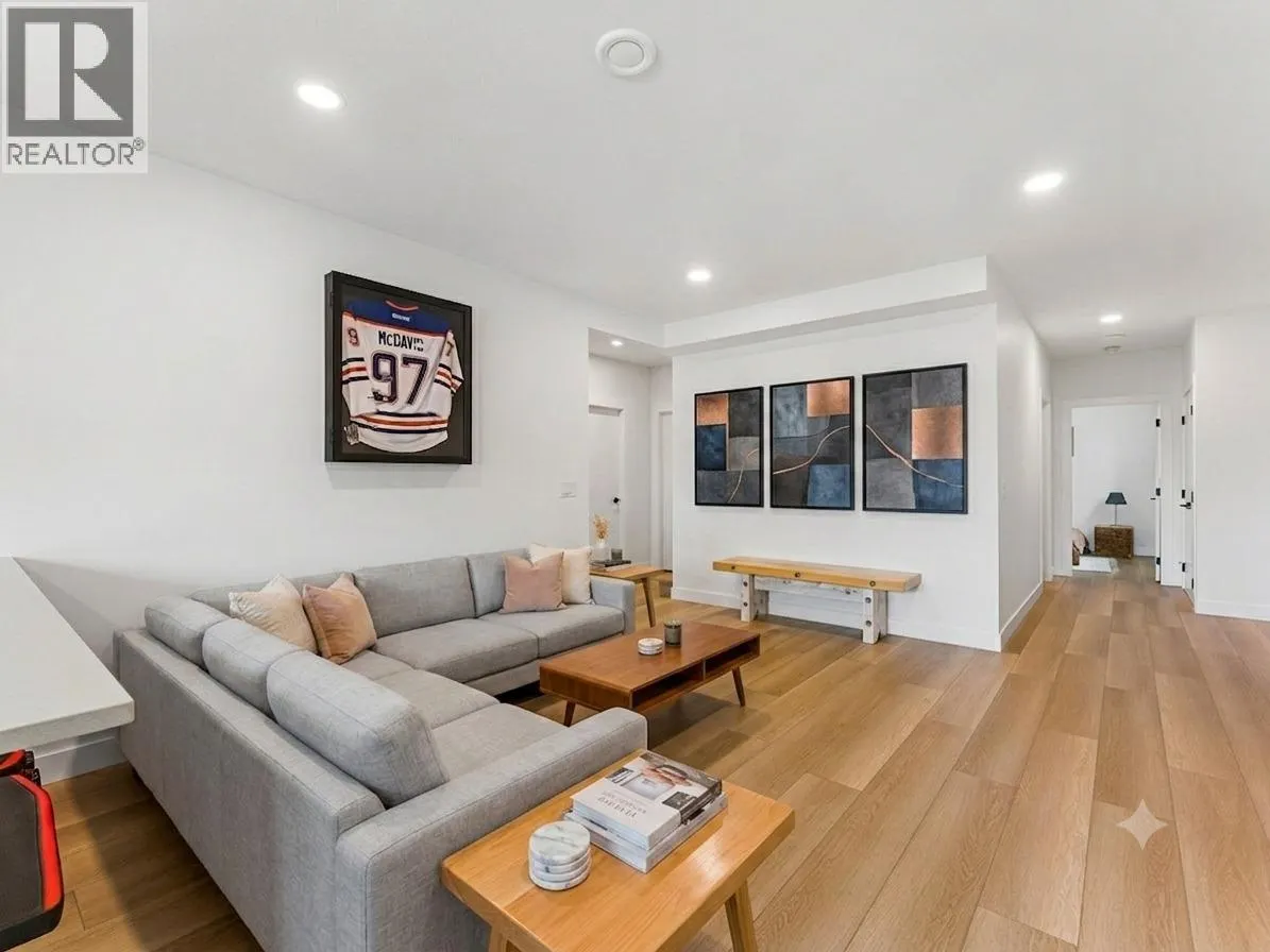 208 Skyland Drive