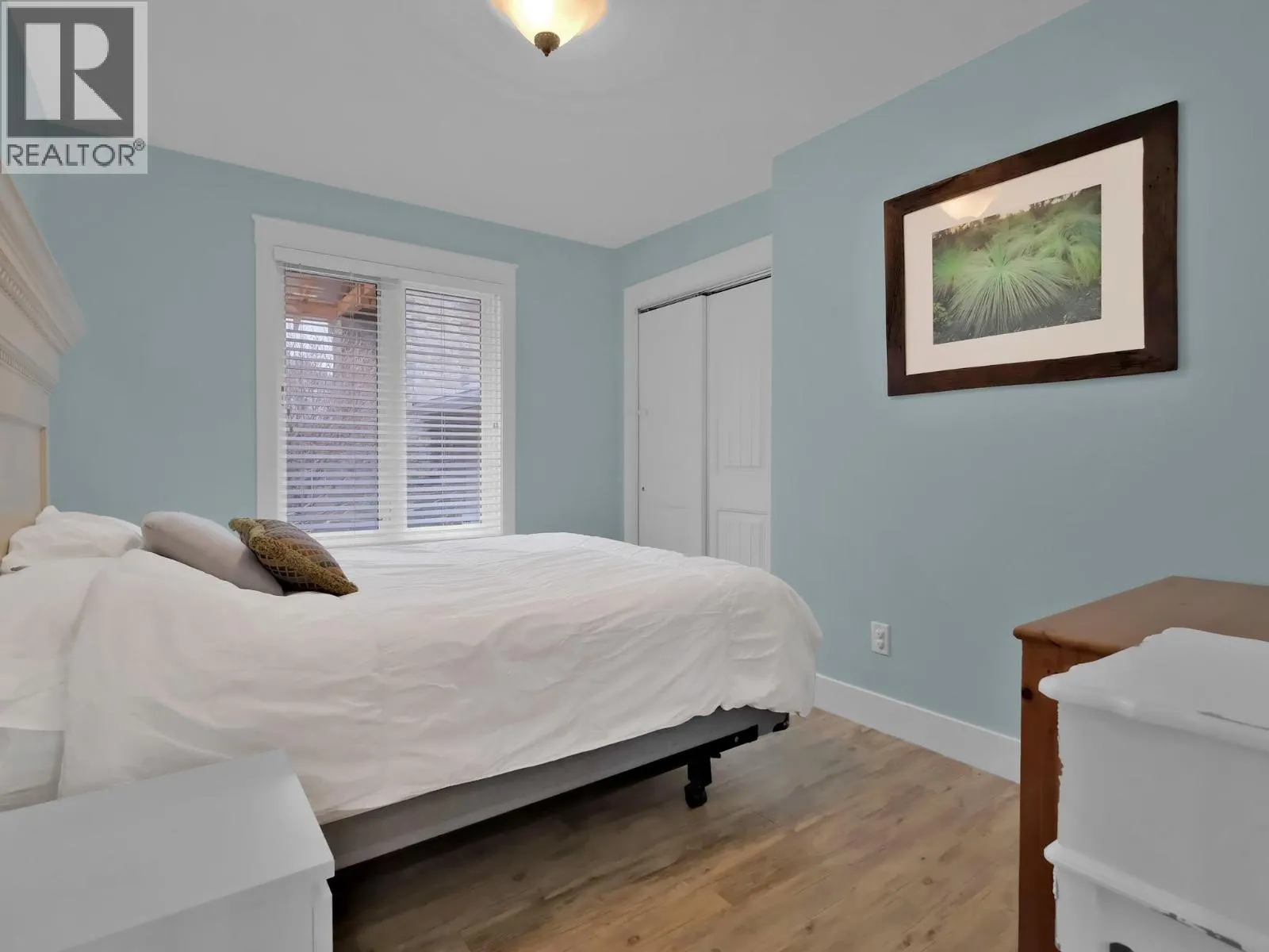 5251 Buchanan Road