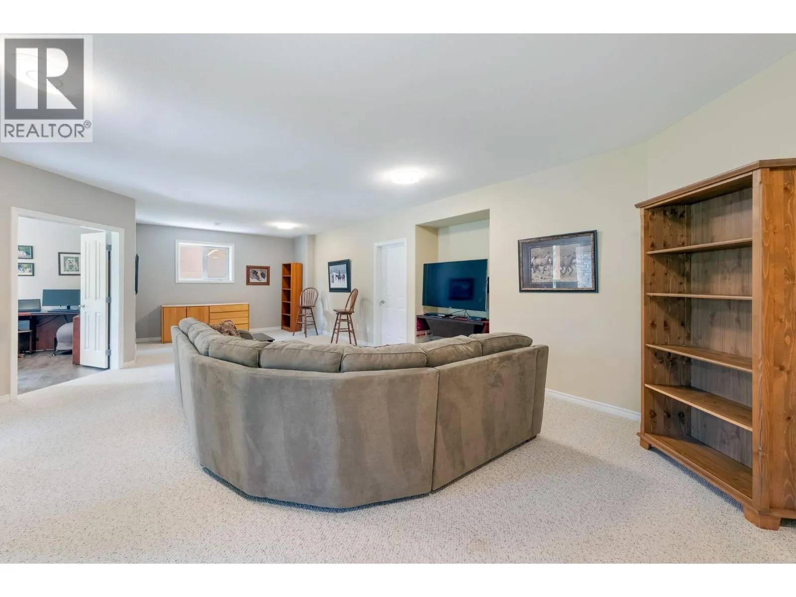 4100 Gallaghers Parkland Drive Unit# 16