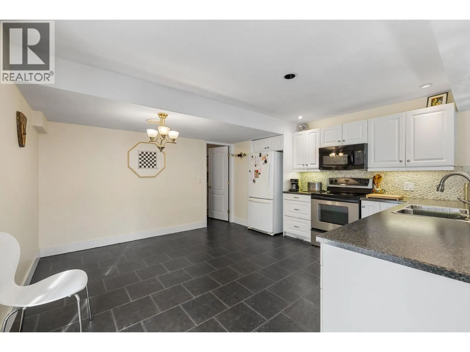 479 Glen Pine Court