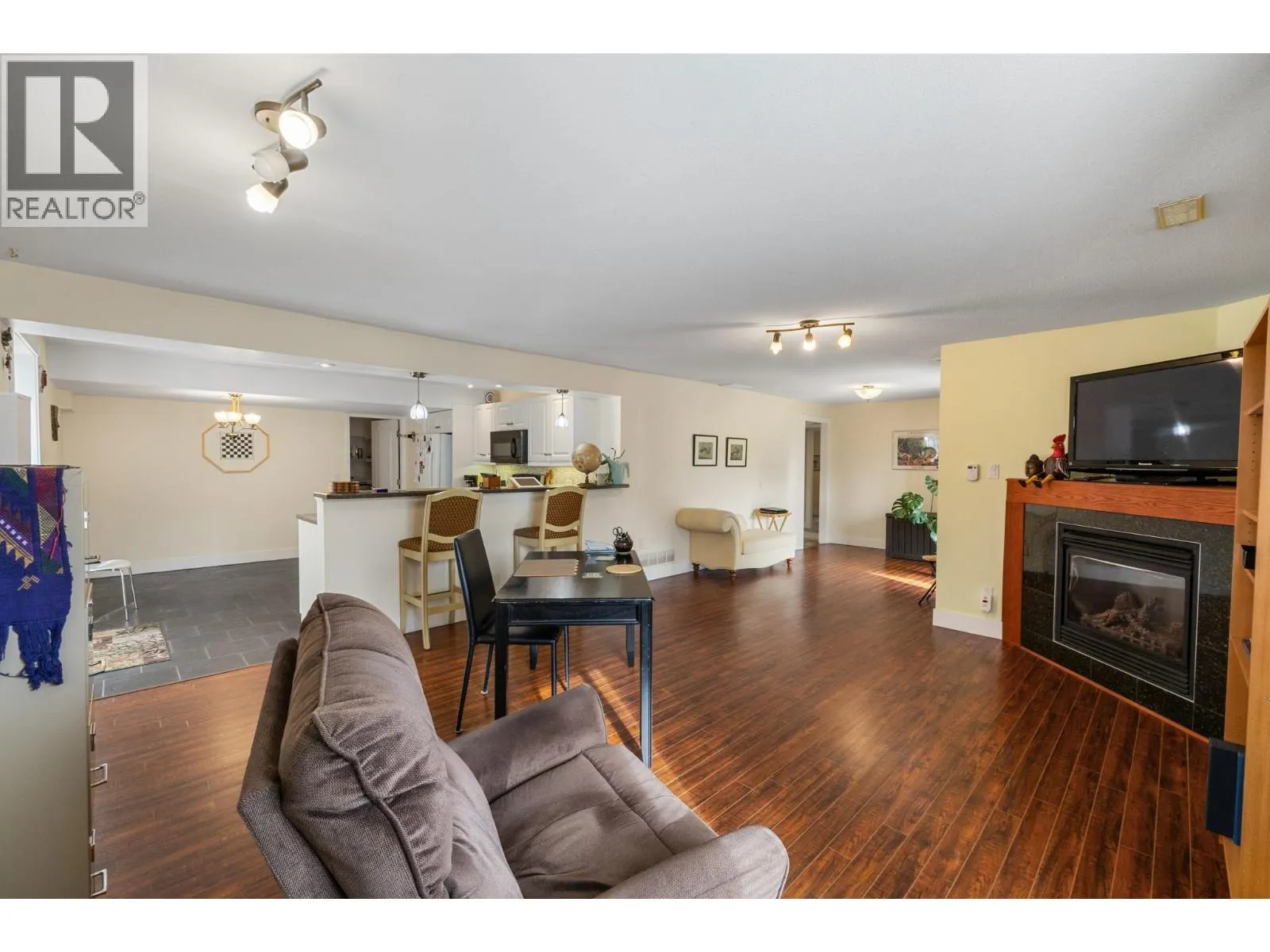 479 Glen Pine Court
