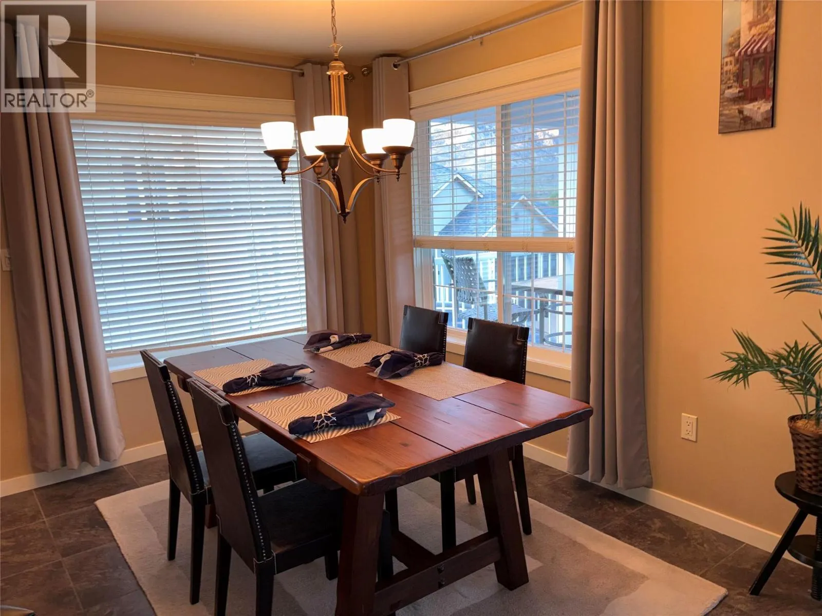 6940 Cabernet Place