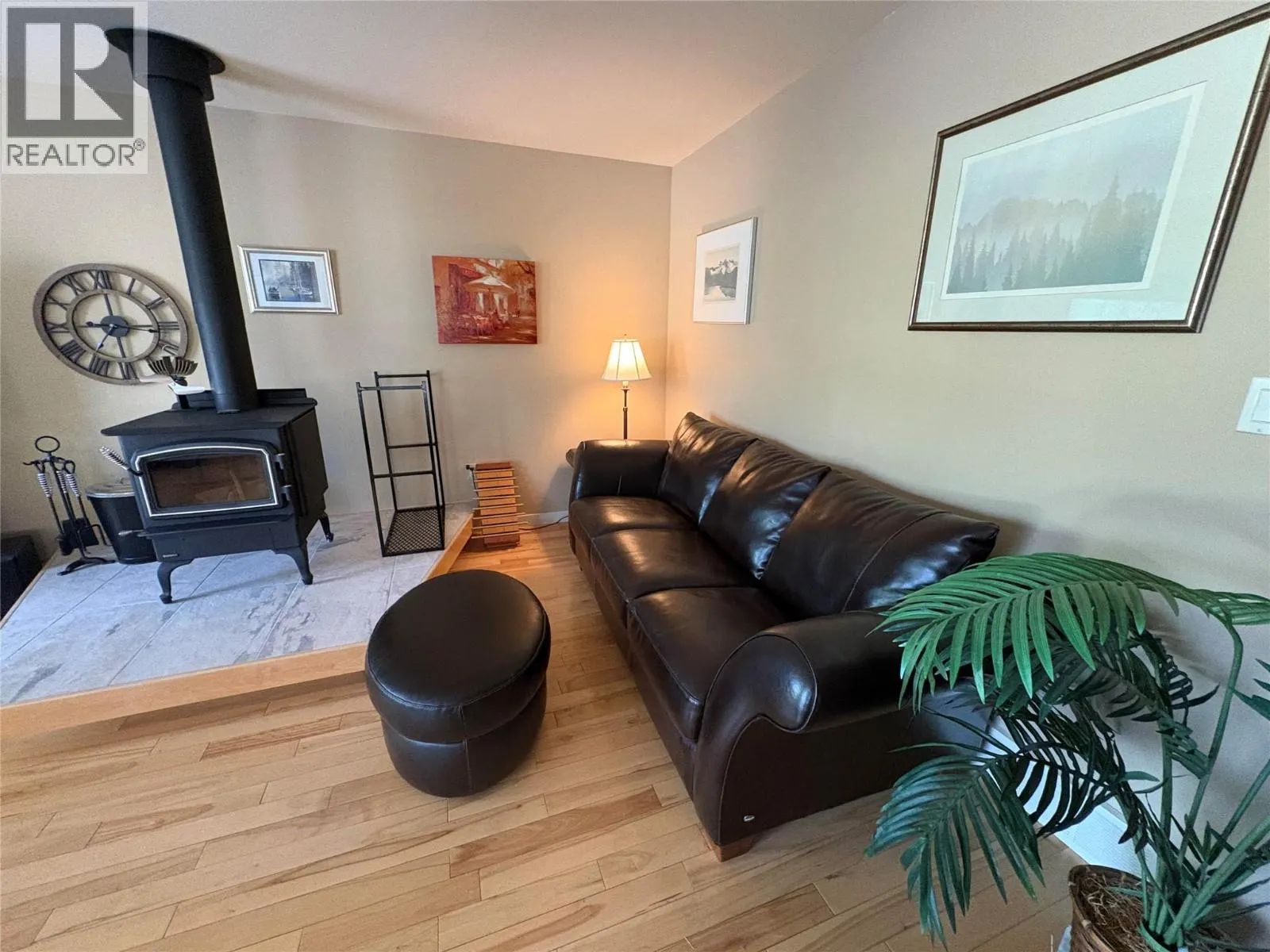 6940 Cabernet Place