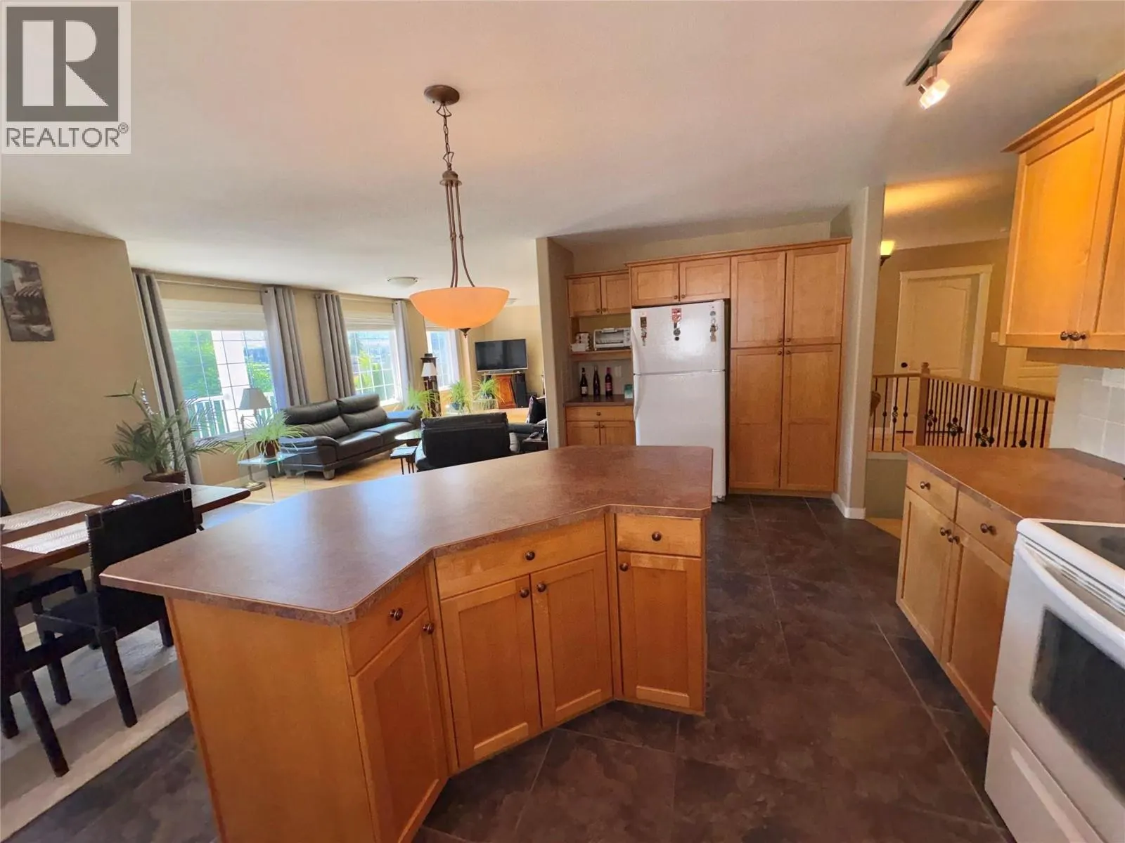 6940 Cabernet Place